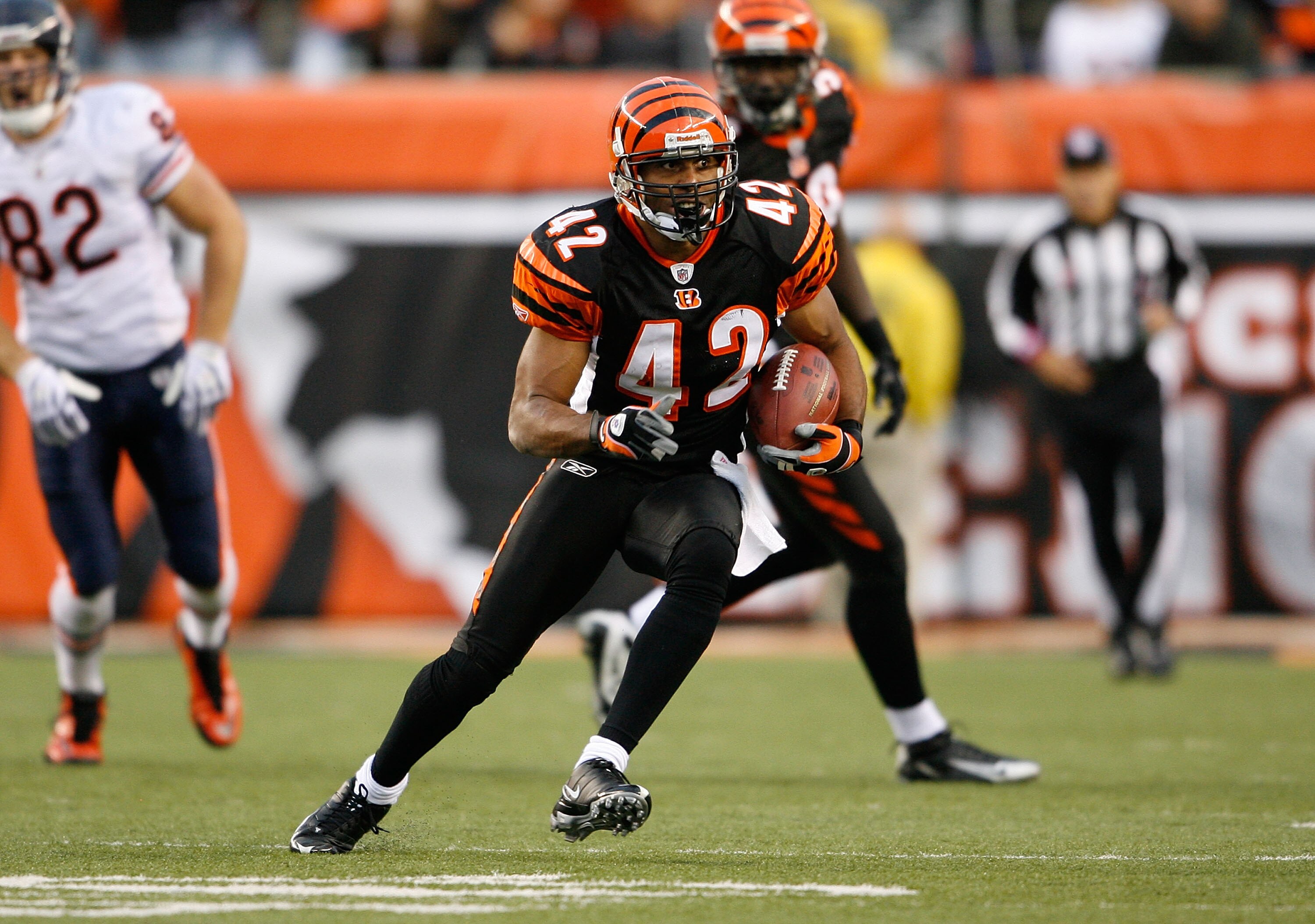 CINCINNATI - OCTOBER 25:  Chris Crocker #42 of the Cincinnati Bengals runs with the ball after intercepting a pass during the NFL game against the Chicago Bears at Paul Brown Stadium on October 25, 2009 in Cincinnati, Ohio.  The Bengals won 45-10.  (Photo