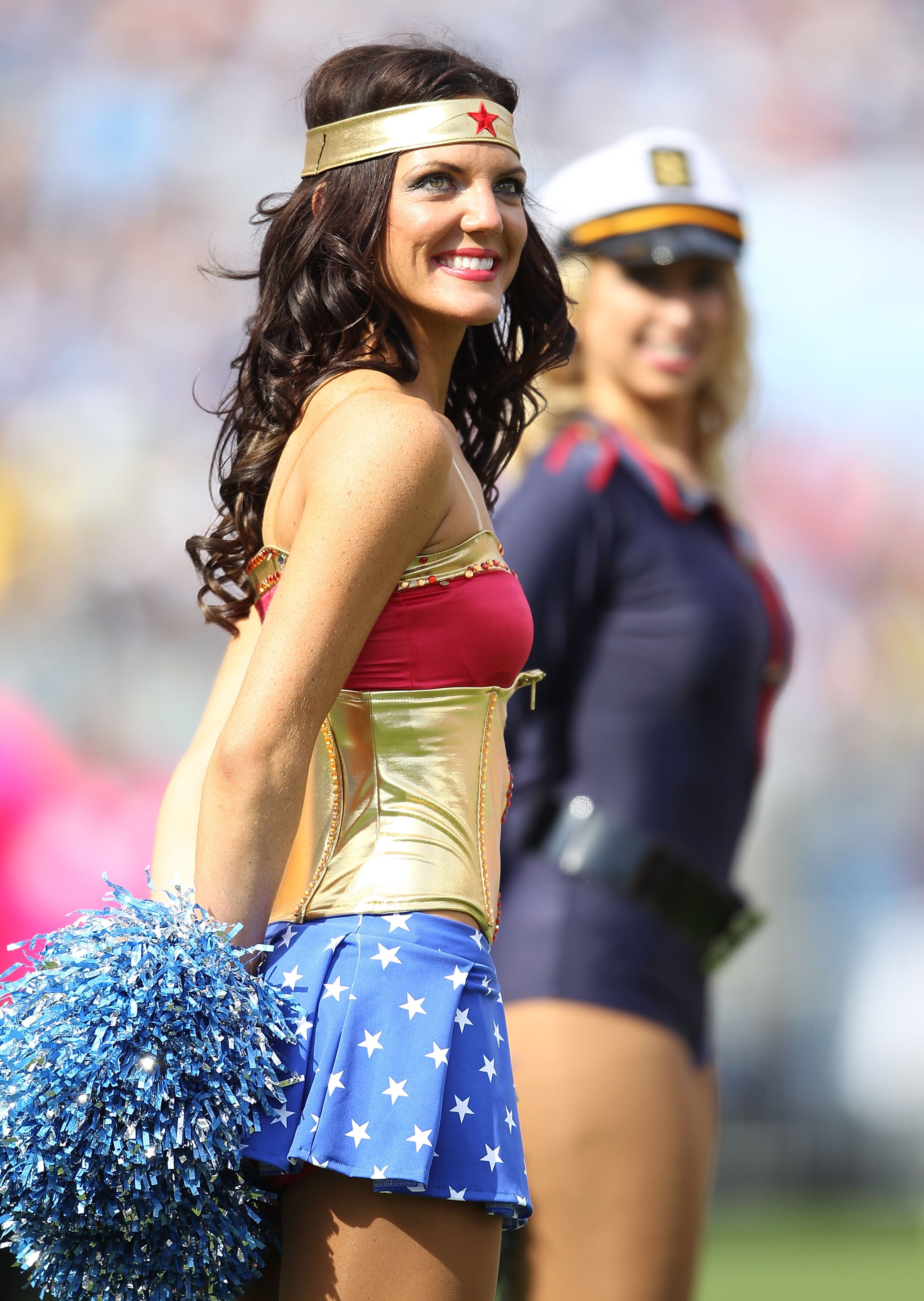NASHVILLE, TN - OCTOBER 24:  Tennessee Titans cheerleaders perform during the Philadelphia Eagles  NFL game against the Tennessee Titans at LP Field on October 24, 2010 in Nashville, Tennessee.  (Photo by Andy Lyons/Getty Images)