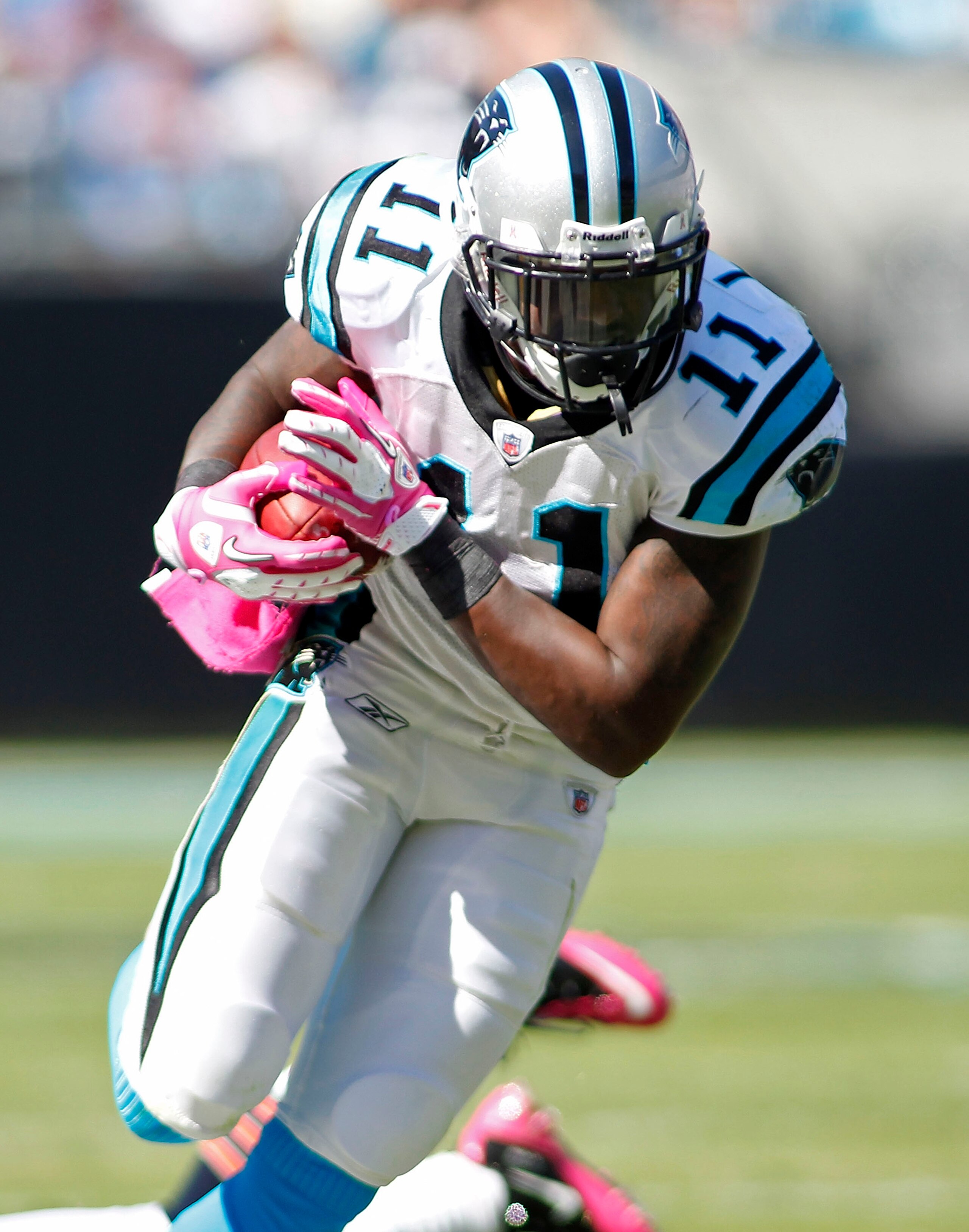 CHARLOTTE, NC - OCTOBER 10: Wide receiver Brandon LaFell #11 of the Carolina Panthers runs with the ball against the Chicago Bears at Bank of America Stadium on October 10, 2010 in Charlotte, North Carolina. (Photo by Geoff Burke/Getty Images)
