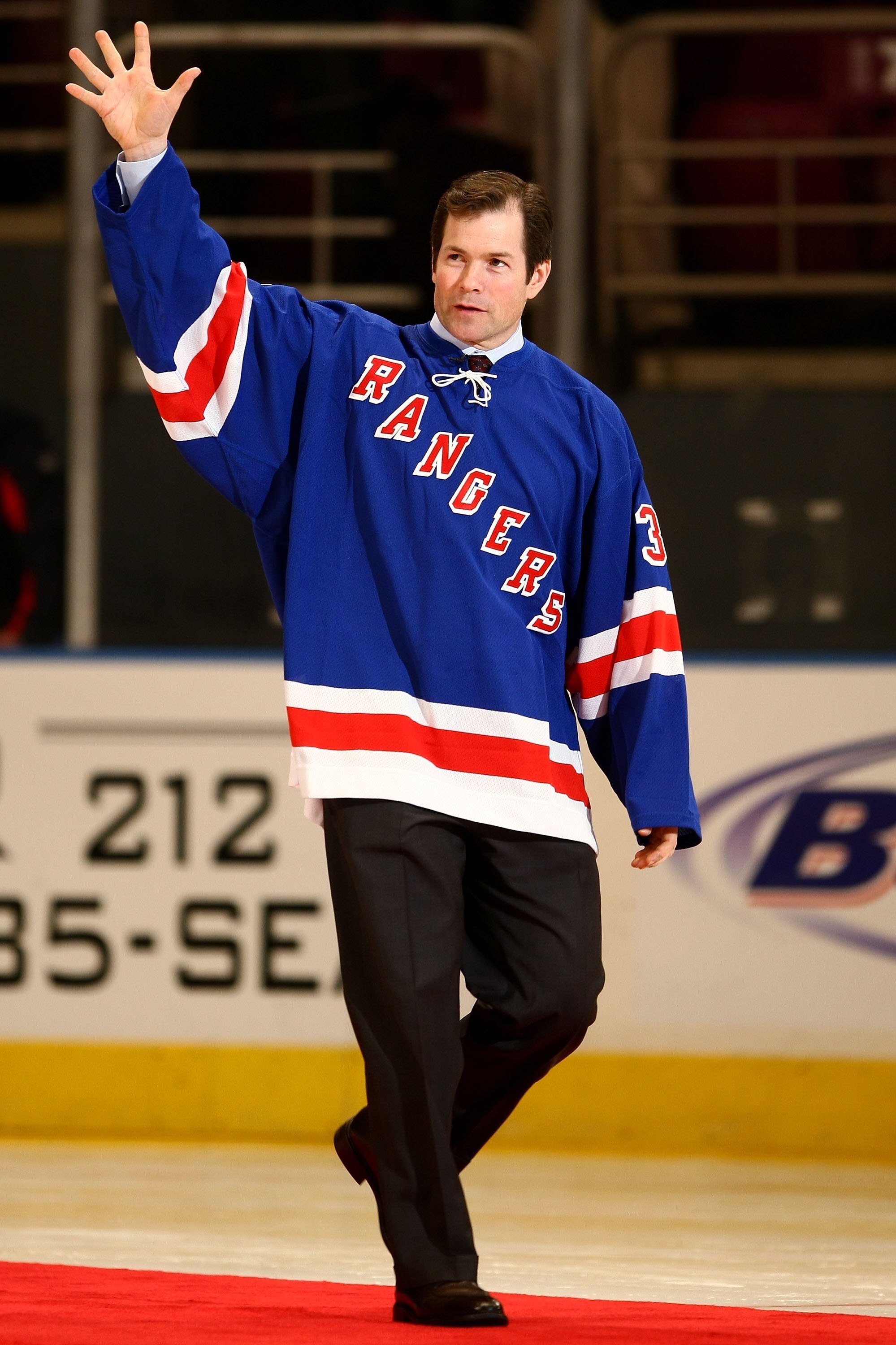 NEW YORK - FEBRUARY 03: Former New York Rangers player Mike Richter walks onto the ice during a ceremony retiring Adam Graves' jersey prior to a game between the New York Rangers and the Atlanta Thrashers on February 03, 2008 at Madison Square Garden in N