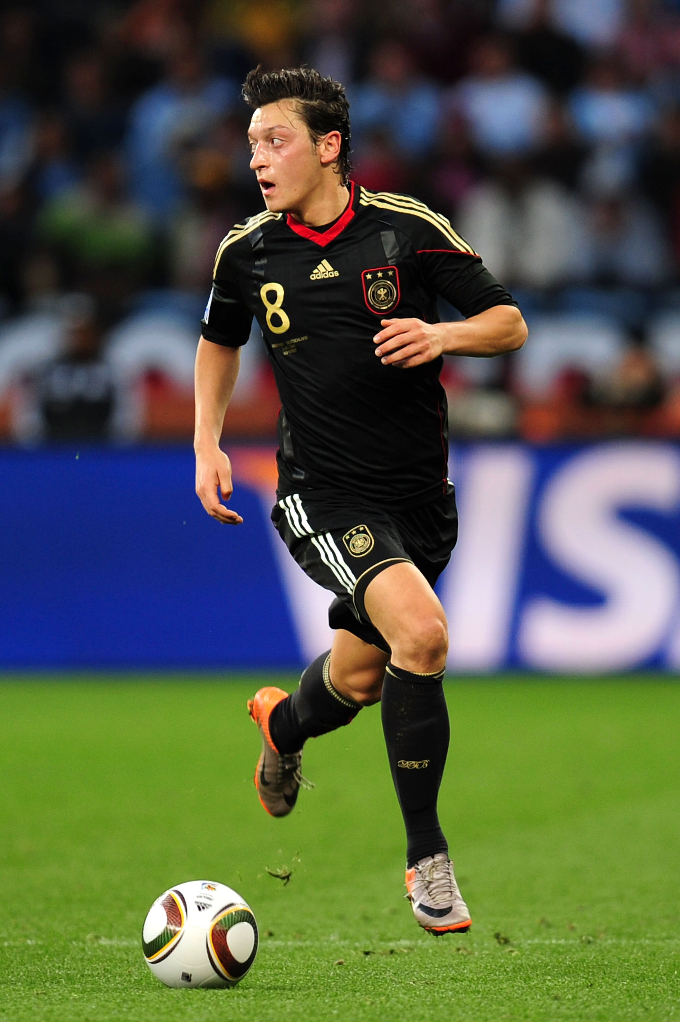 CAPE TOWN, SOUTH AFRICA - JULY 03: Mesut Oezil of Germany in action during the 2010 FIFA World Cup South Africa Quarter Final match between Argentina and Germany at Green Point Stadium on July 3, 2010 in Cape Town, South Africa.  (Photo by Clive Mason/Get