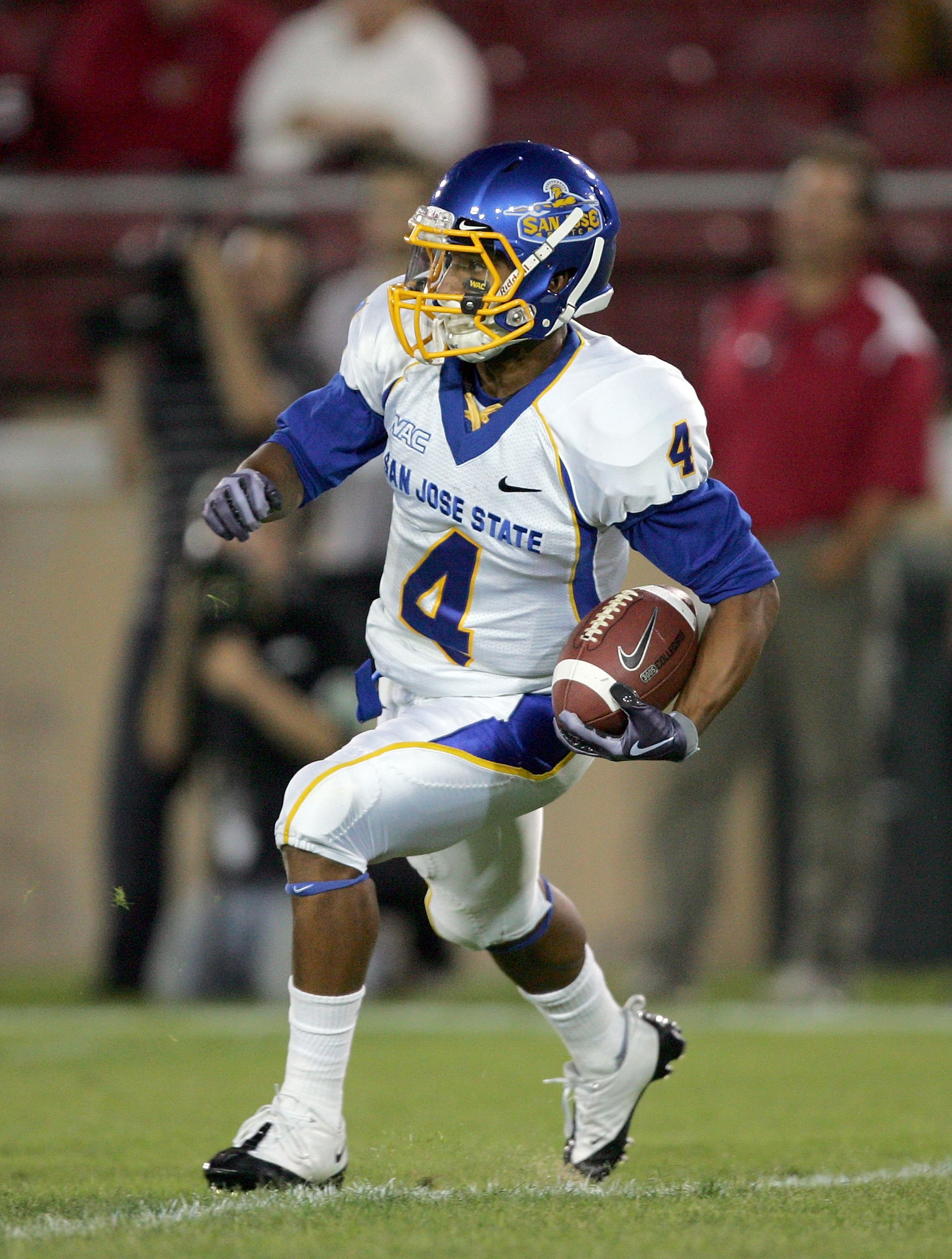 SAN FRANCISCO - SEPTEMBER 19:  Michael Avila #4 of the San Jose State Spartans runs during their game against the Stanford Cardinal at Stanford Stadium on September 19, 2009 in Palo Alto, California.  (Photo by Ezra Shaw/Getty Images)