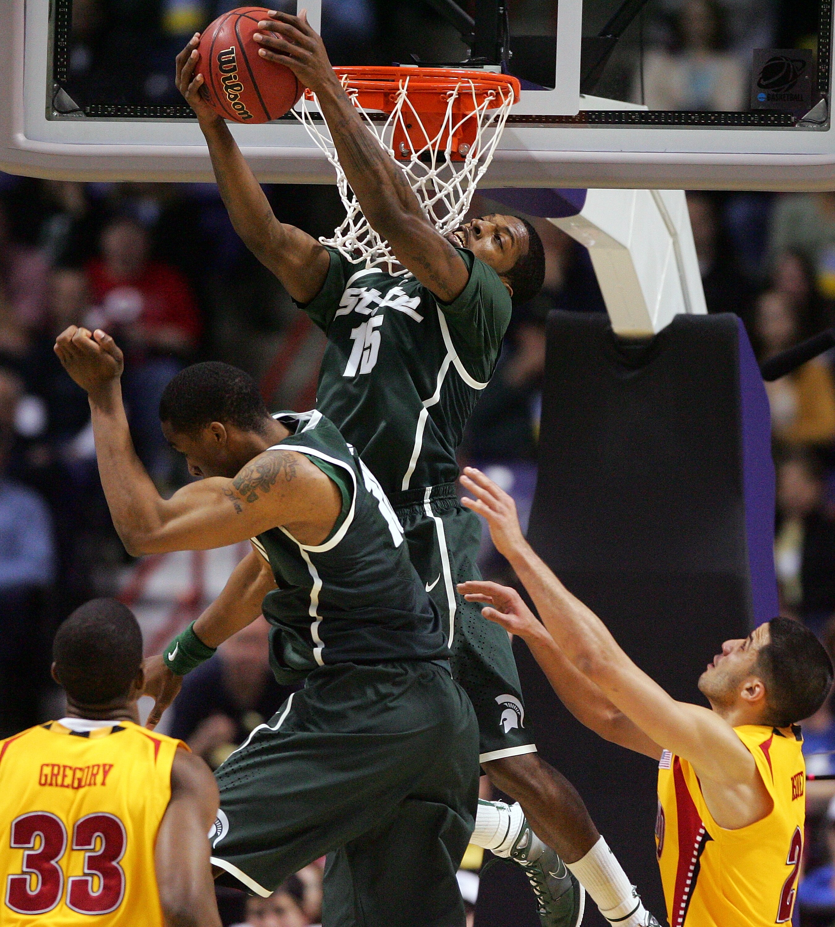 SPOKANE, WA - MARCH 21:  Durrell Summers #15 of the Michigan State Spartans shoots over Greivis Vasquez #21 of the Maryland Terrapins during the second round of the 2010 NCAA men's basketball tournament at Spokane Arena on March 21, 2010 in Spokane, Washi