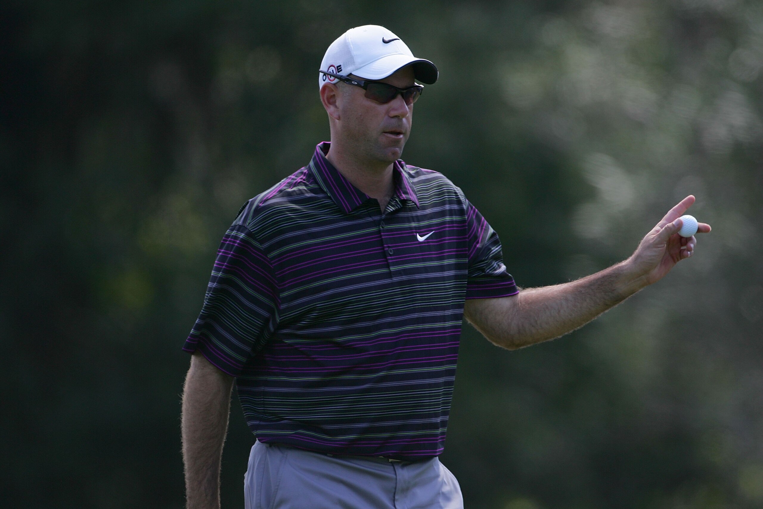 PALM HARBOR, FL - MARCH 19:  Stewart Cink reacts during the second round of the Transitions Championship at the Innisbrook Resort and Golf Club held on March 19, 2010 in Palm Harbor, Florida.  (Photo by Michael Cohen/Getty Images)