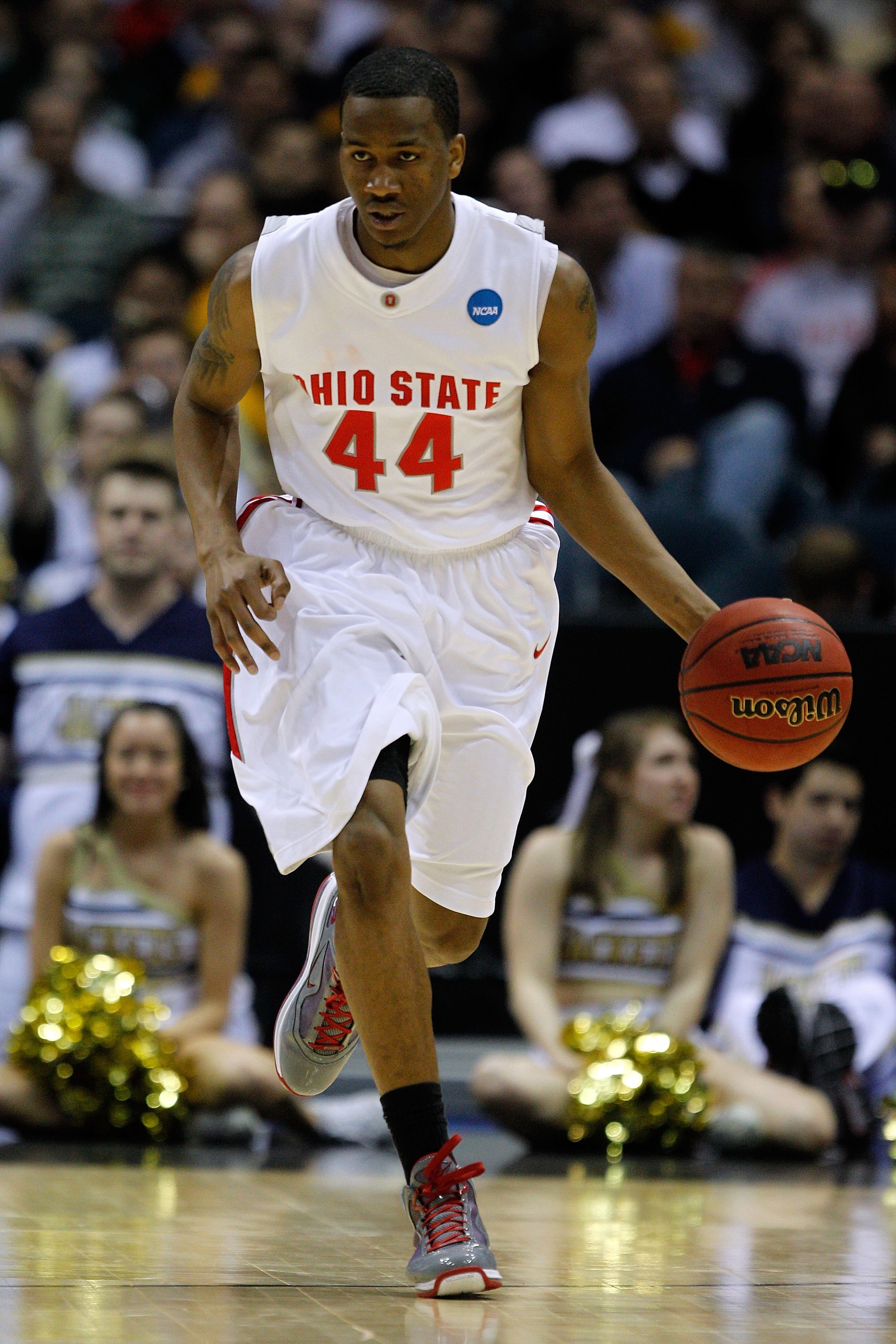 MILWAUKEE - MARCH 21:  William Buford #44 of the Ohio State Buckeyes moves the ball against the Georgia Tech Yellow Jackets during the second round of the 2010 NCAA men's basketball tournament at the Bradley Center on March 21, 2010 in Milwaukee, Wisconsi