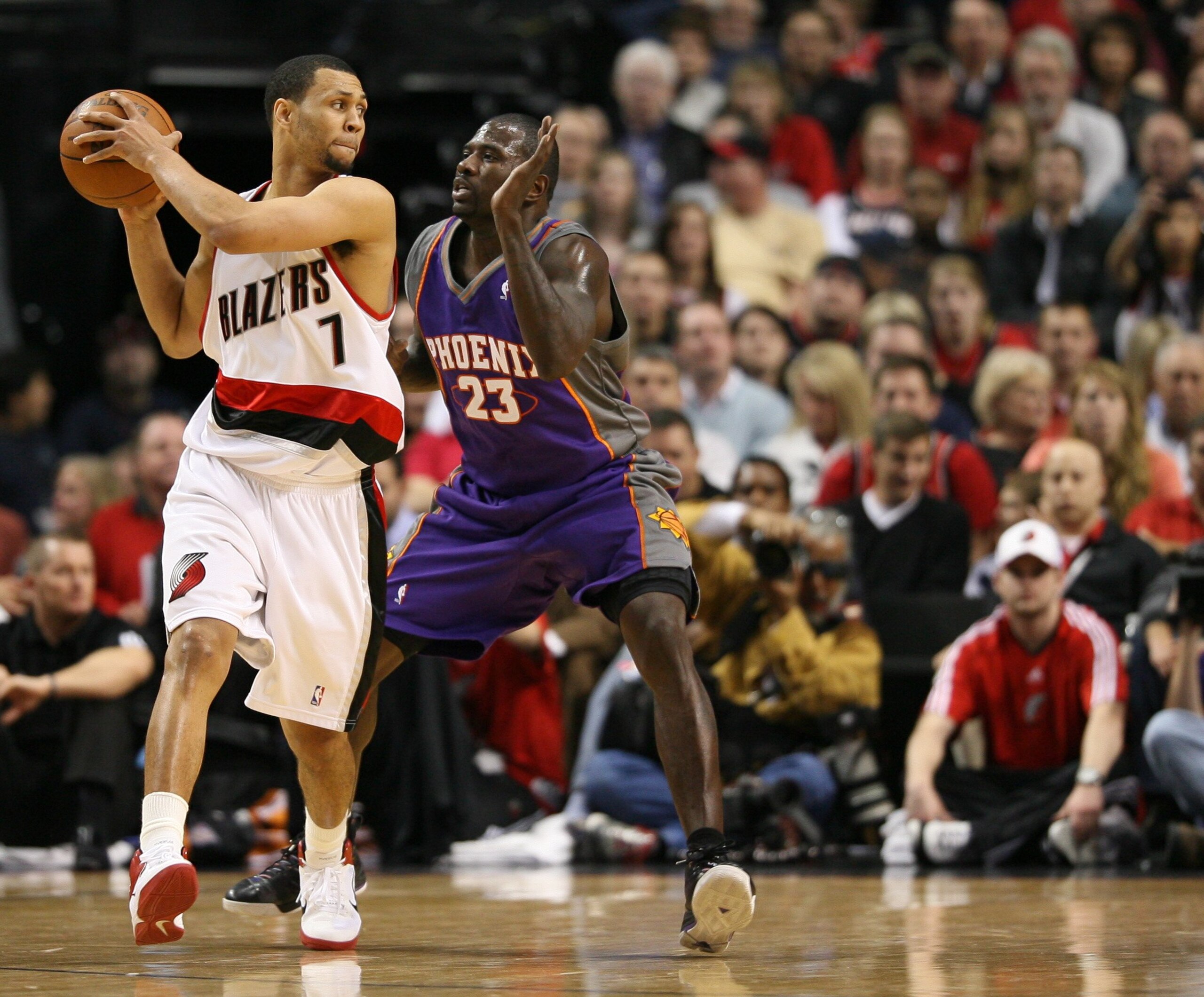 PORTLAND, OR - APRIL 29:  Brandon Roy #7 of the Portland Trail Blazers in action against Jason Richardson #23 of the Phoenix Suns during Game Six of the Western Conference Quarterfinals of the NBA Playoffs on April 29, 2010 at the Rose Garden in Portland,