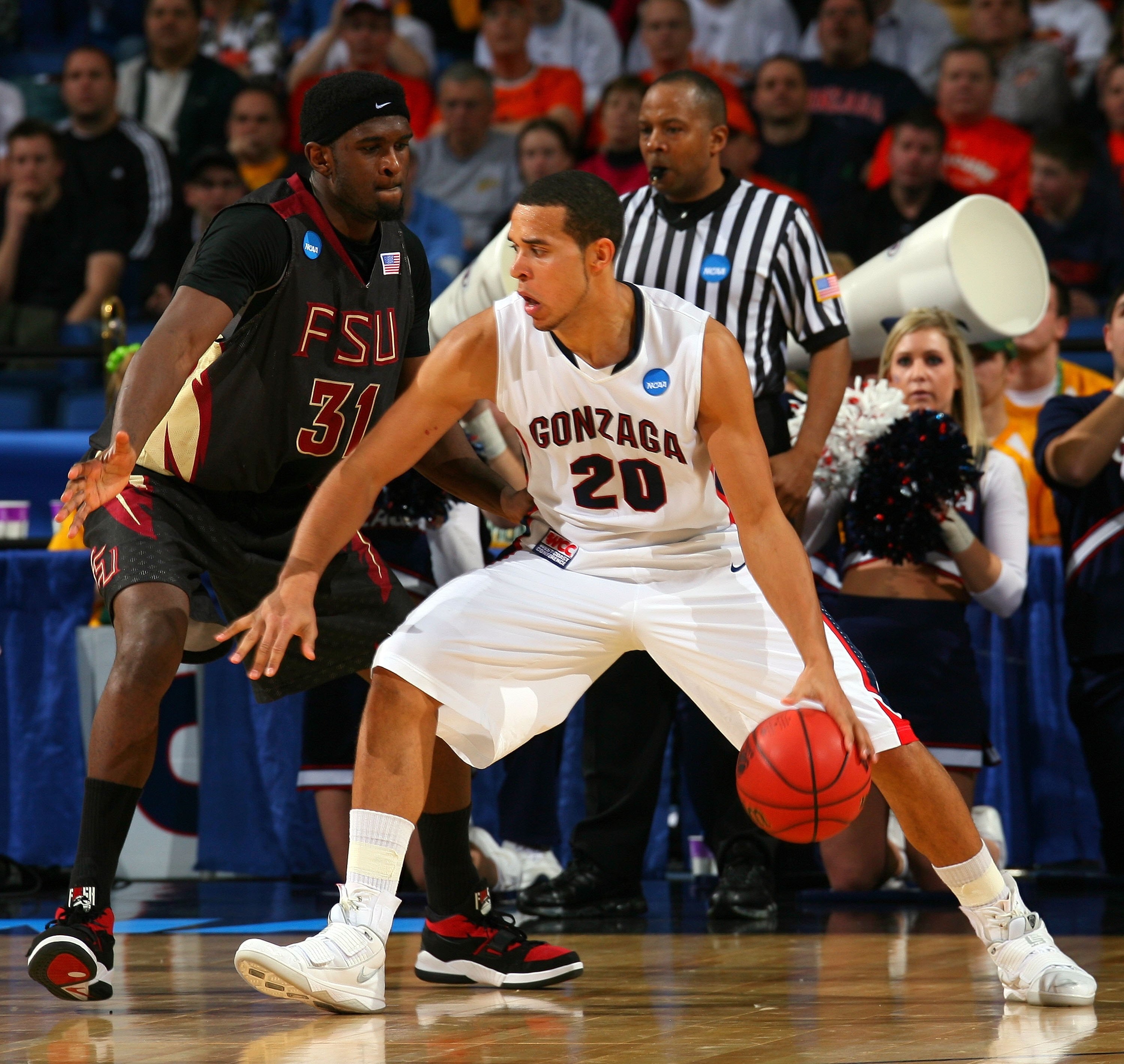 BUFFALO, NY - MARCH 19:  Elias Harris #20 of the Gonzaga Bulldogs handles the ball against Solomon Alabi #32 of the Florida State Seminoles during the first round of the 2010 NCAA men's basketball tournament at HSBC Arena on March 19, 2010 in Buffalo, New