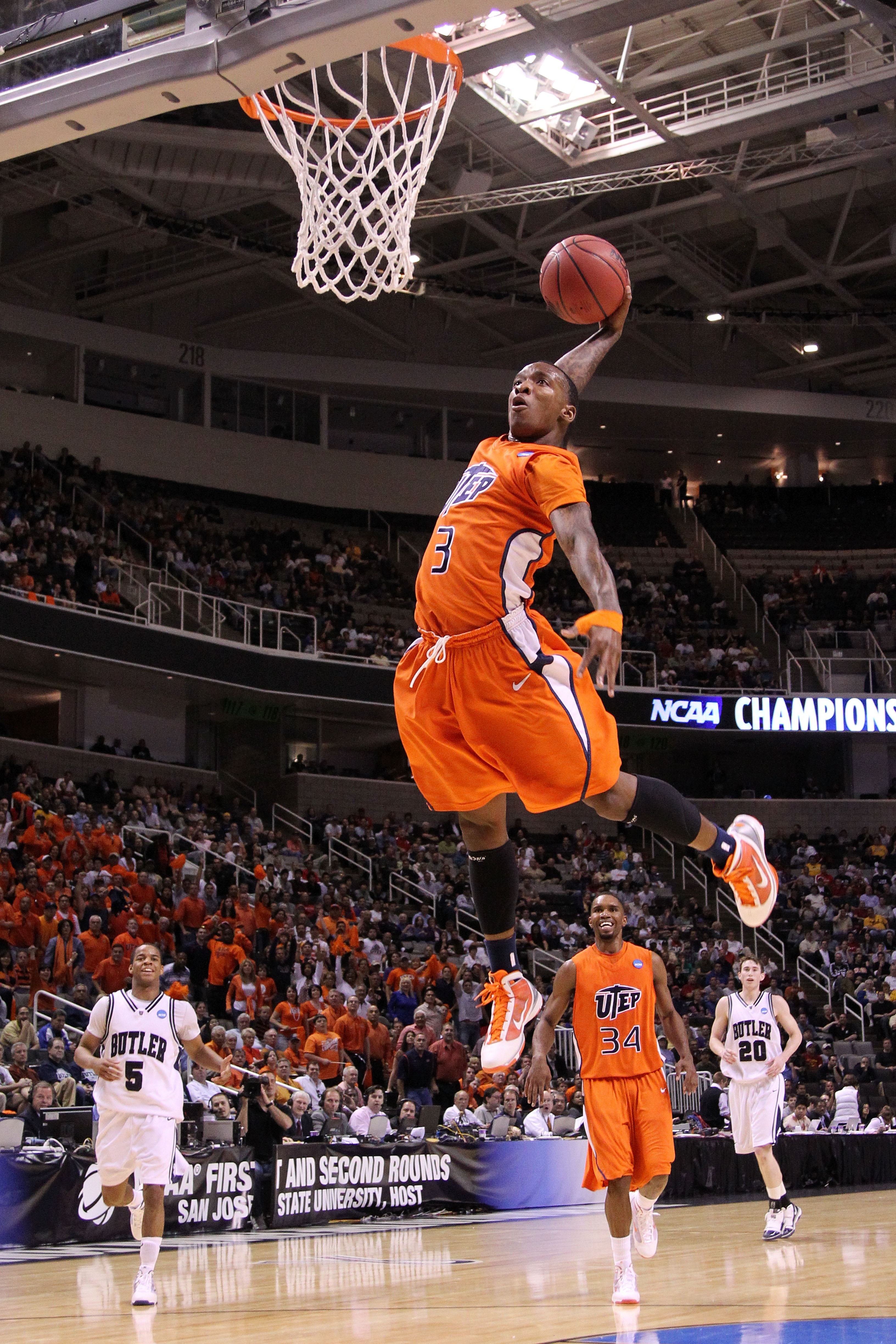 SAN JOSE, CA - MARCH 18:  Guard Randy Culpepper #3 of the UTEP Miners dunks the ball against the Butler Bulldogs during the first round of the 2010 NCAA men's basketball tournament at HP Pavilion on March 18, 2010 in San Jose, California.  (Photo by Jed J