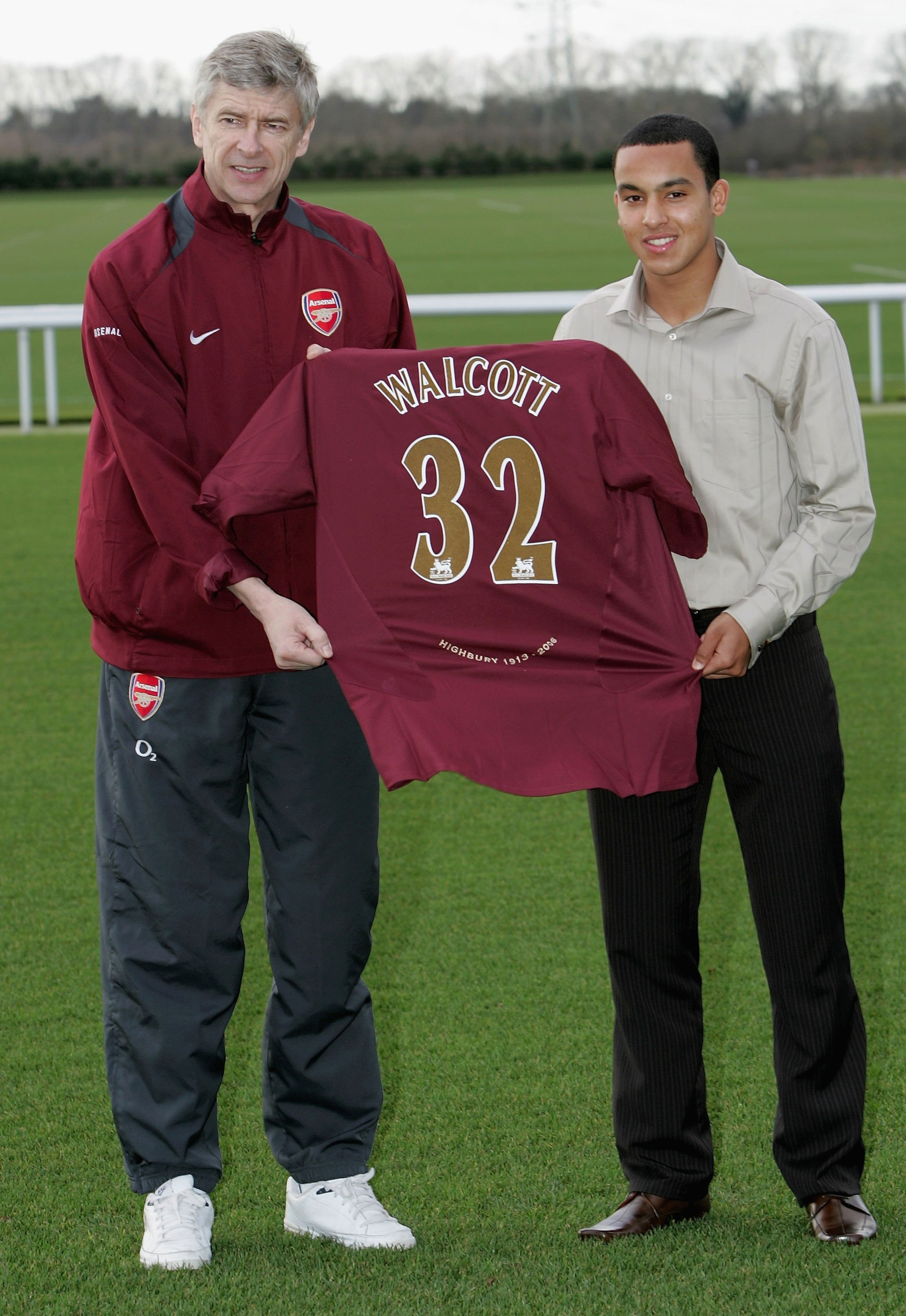 LONDON - JANUARY 20: Arsenal Manager Arsene Wenger and new signing Theo Walcott, 16, pose for the media at the Arsenal training ground on January 20, 2006 in London, England. (Photo by Mark Thompson/Getty Images) LONDON - JANUARY 20: Arsenal Manager Arsene Wenger and new signing Theo Walcott, 16, pose for the media at the Arsenal training ground on January 20, 2006 in London, England. (Photo by Mark Thompson/Getty Images)