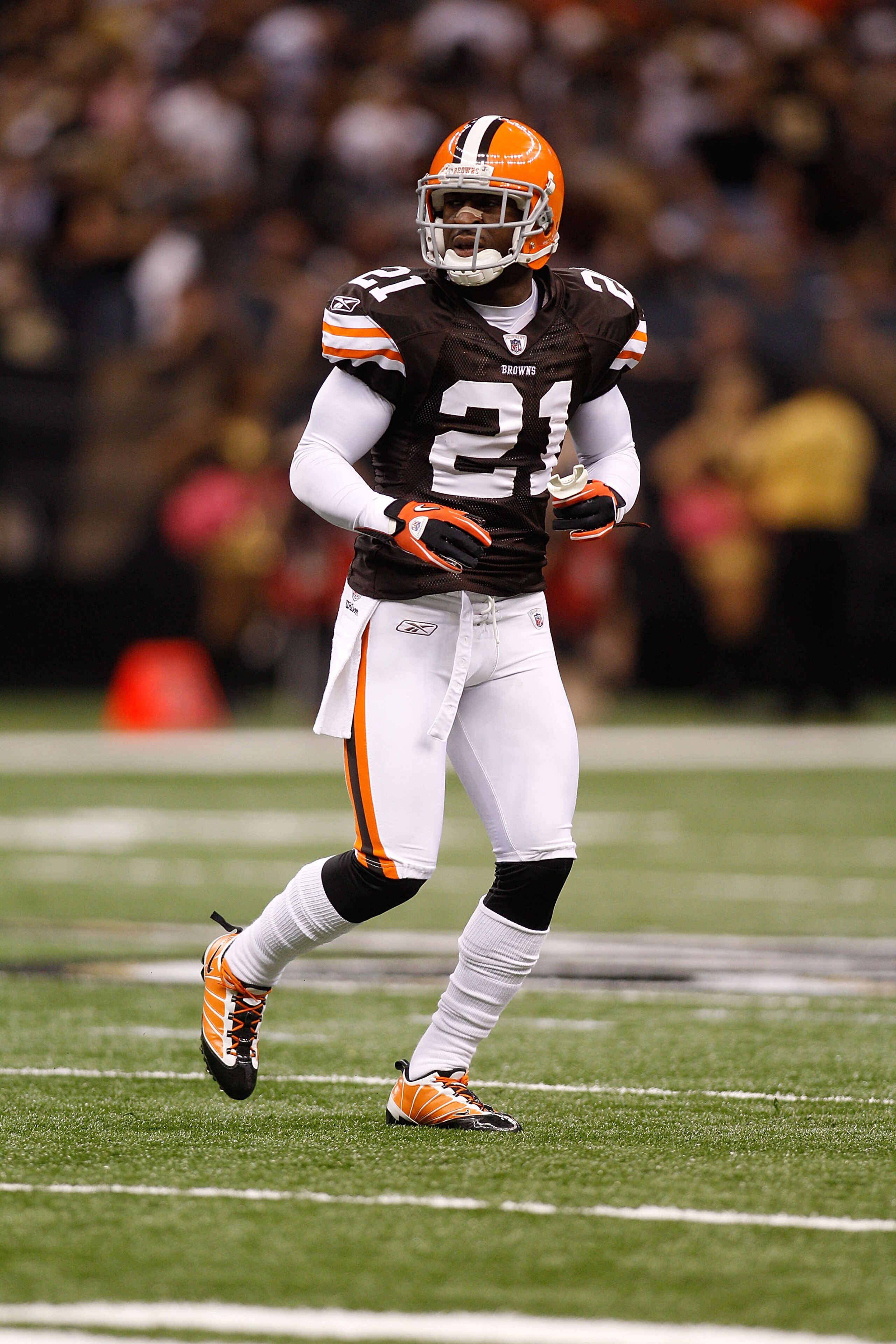 NEW ORLEANS - OCTOBER 24: Eric Wright #21 of the Cleveland Browns in action against the New Orleans Saints at the Louisiana Superdome on October 24, 2010 in New Orleans, Louisiana. (Photo by Chris Graythen/Getty Images) NEW ORLEANS - OCTOBER 24: Eric Wright #21 of the Cleveland Browns in action against the New Orleans Saints at the Louisiana Superdome on October 24, 2010 in New Orleans, Louisiana. (Photo by Chris Graythen/Getty Images)