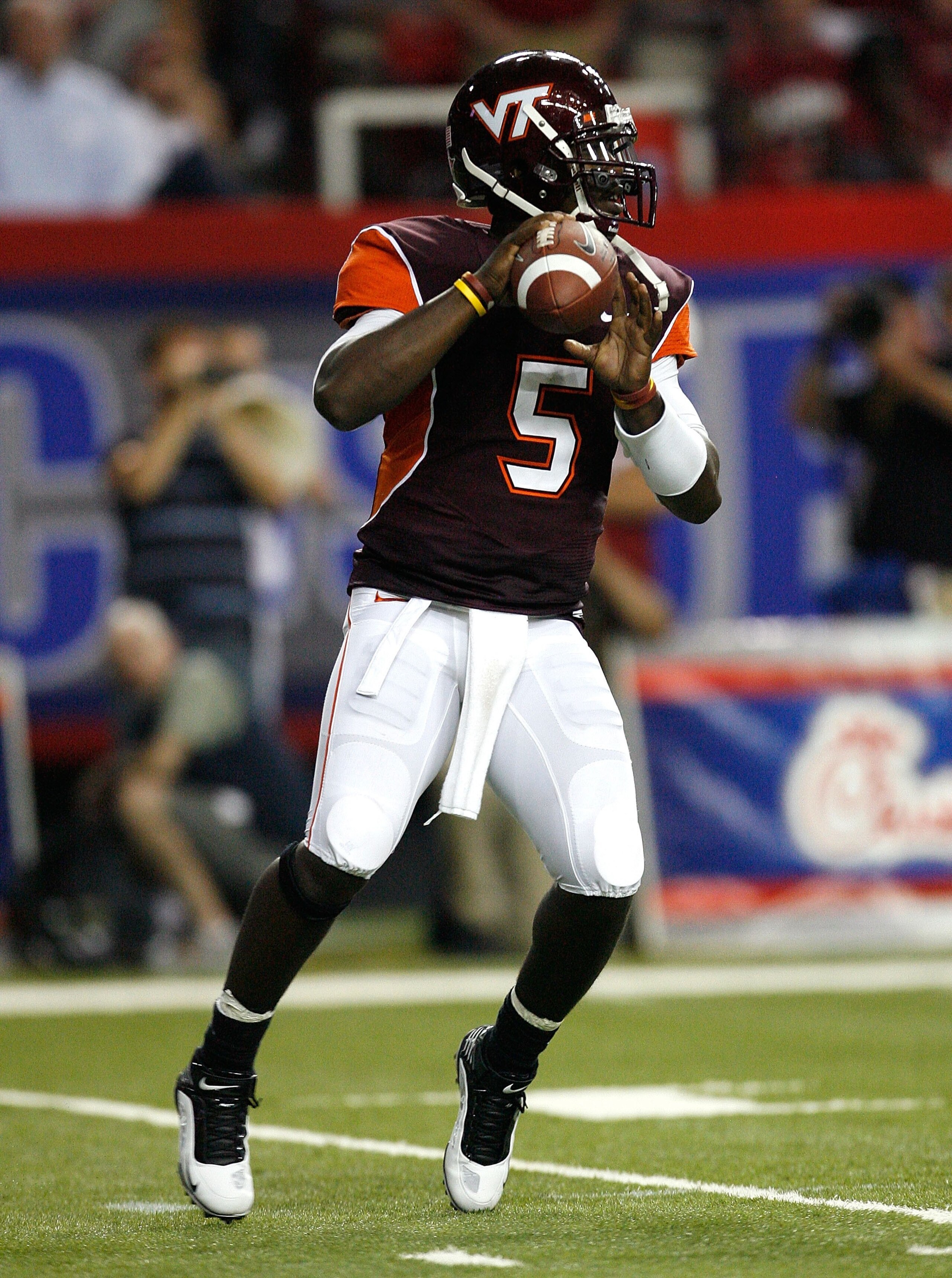 ATLANTA - SEPTEMBER 05:  Quarterback Tyrod Taylor #5 of the Virginia Tech Hokies against the Alabama Crimson Tide during the Chick-fil-A Kickoff Game at Georgia Dome on September 5, 2009 in Atlanta, Georgia.  (Photo by Kevin C. Cox/Getty Images)