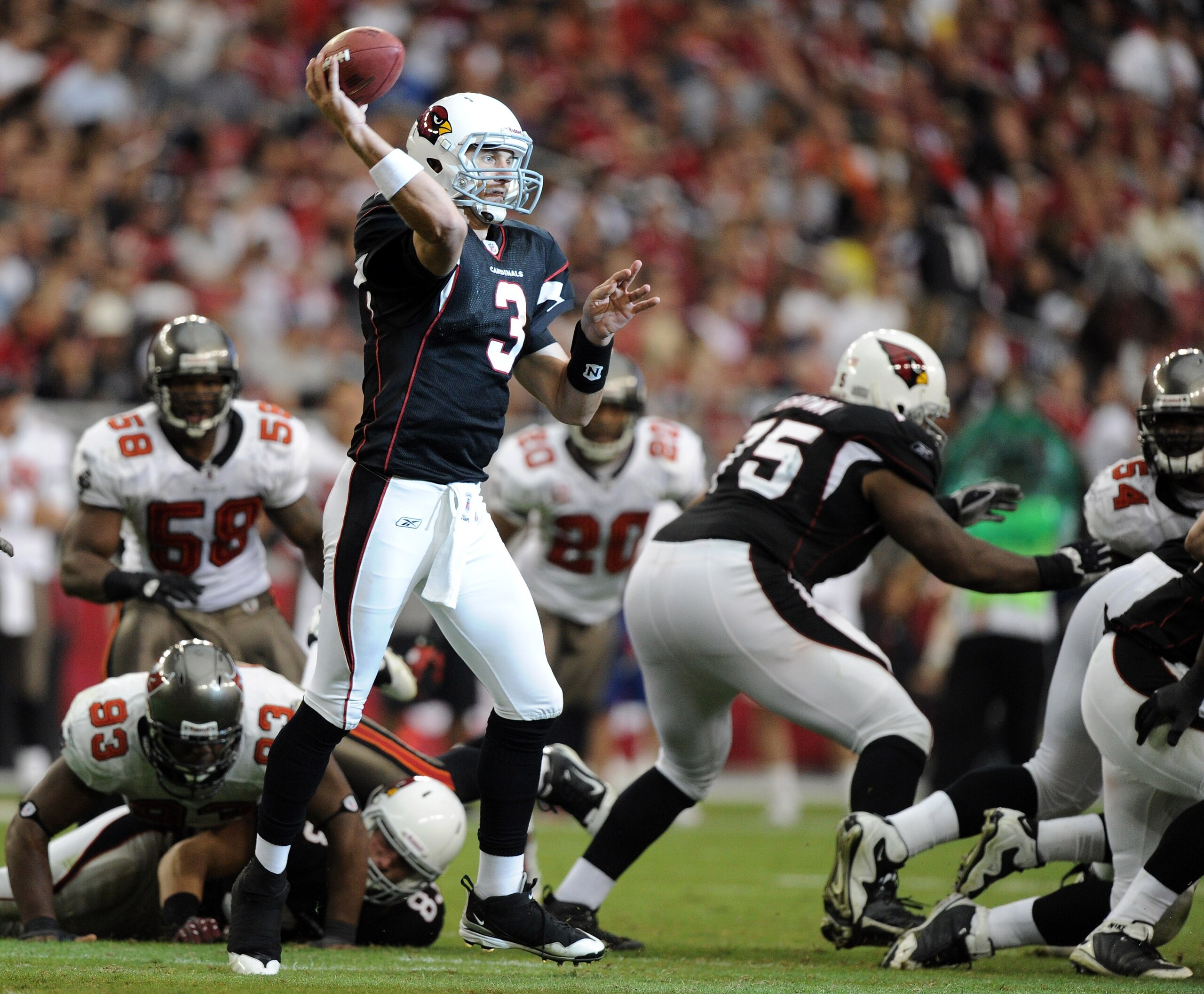 GLENDALE, AZ - OCTOBER 31: Derek Anderson #3 of the Arizona Cardinals makes a pass in the pocket against the Tampa Bay Buccaneers during the third quarter at University of Phoenix Stadium on October 31, 2010 in Glendale, Arizona. (Photo by Harry How/Get GLENDALE, AZ - OCTOBER 31: Derek Anderson #3 of the Arizona Cardinals makes a pass in the pocket against the Tampa Bay Buccaneers during the third quarter at University of Phoenix Stadium on October 31, 2010 in Glendale, Arizona. (Photo by Harry How/Get