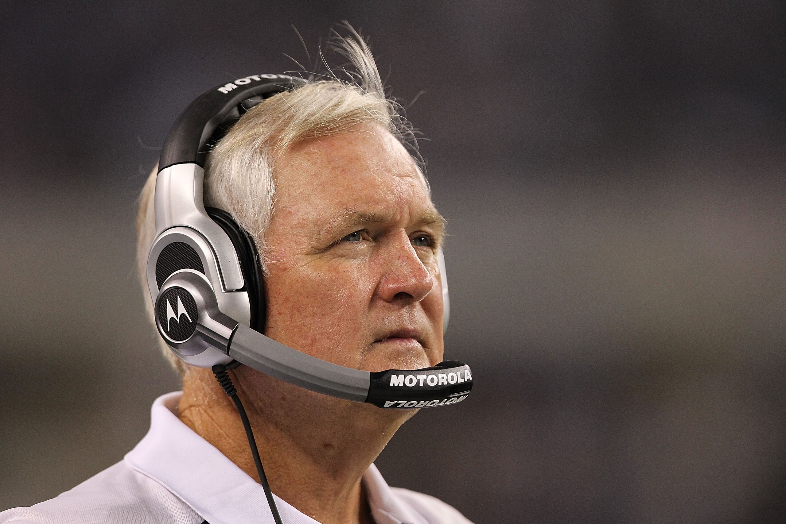 ARLINGTON, TX - OCTOBER 25: Head coach Wade Phillips of the Dallas Cowboys at Cowboys Stadium on October 25, 2010 in Arlington, Texas. (Photo by Ronald Martinez/Getty Images) ARLINGTON, TX - OCTOBER 25: Head coach Wade Phillips of the Dallas Cowboys at Cowboys Stadium on October 25, 2010 in Arlington, Texas. (Photo by Ronald Martinez/Getty Images)