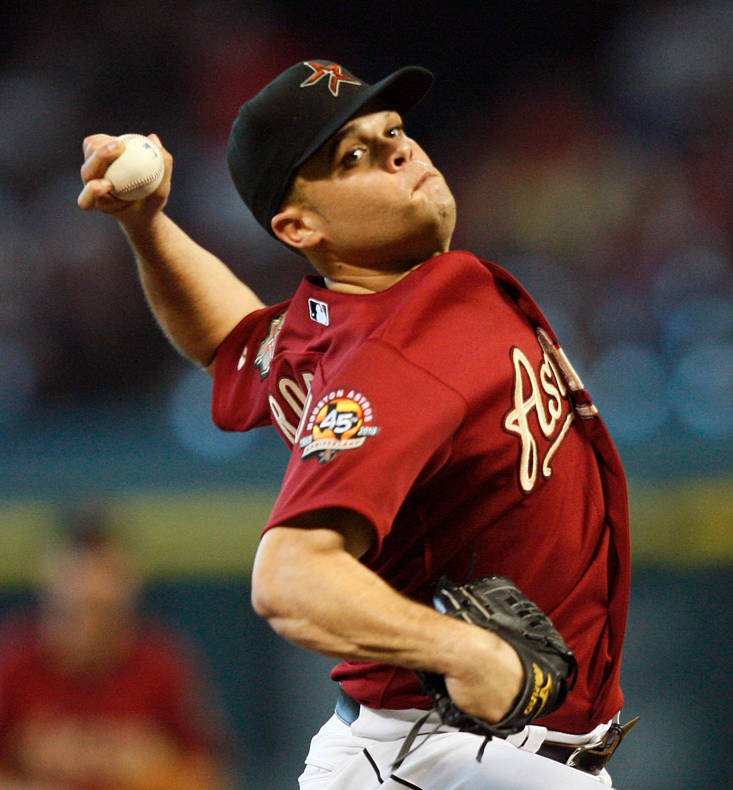 HOUSTON - JULY 25:  Pitcher Wandy Rodriguez #51 of the Houston Astros pitches against the Cincinnati Reds at Minute Maid Park on July 25, 2010 in Houston, Texas. Houston defeated Cincinnati 4-0.  (Photo by Bob Levey/Getty Images)