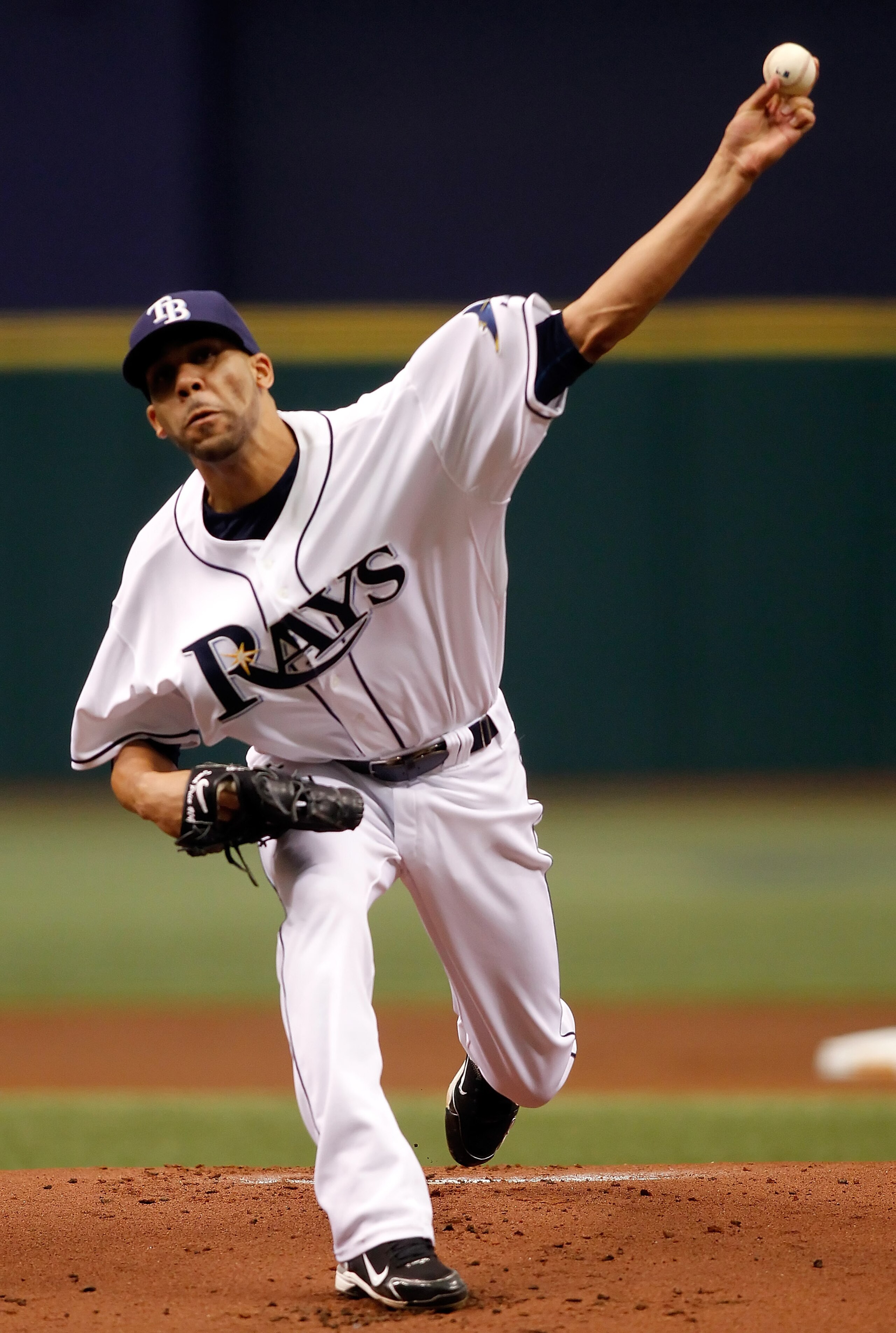 ST. PETERSBURG, FL - OCTOBER 06: Pitcher David Price #14 of the Tampa Bay Rays pitches against the Texas Rangers during Game 1 of the ALDS at Tropicana Field on October 6, 2010 in St. Petersburg, Florida. (Photo by J. Meric/Getty Images) ST. PETERSBURG, FL - OCTOBER 06: Pitcher David Price #14 of the Tampa Bay Rays pitches against the Texas Rangers during Game 1 of the ALDS at Tropicana Field on October 6, 2010 in St. Petersburg, Florida. (Photo by J. Meric/Getty Images)