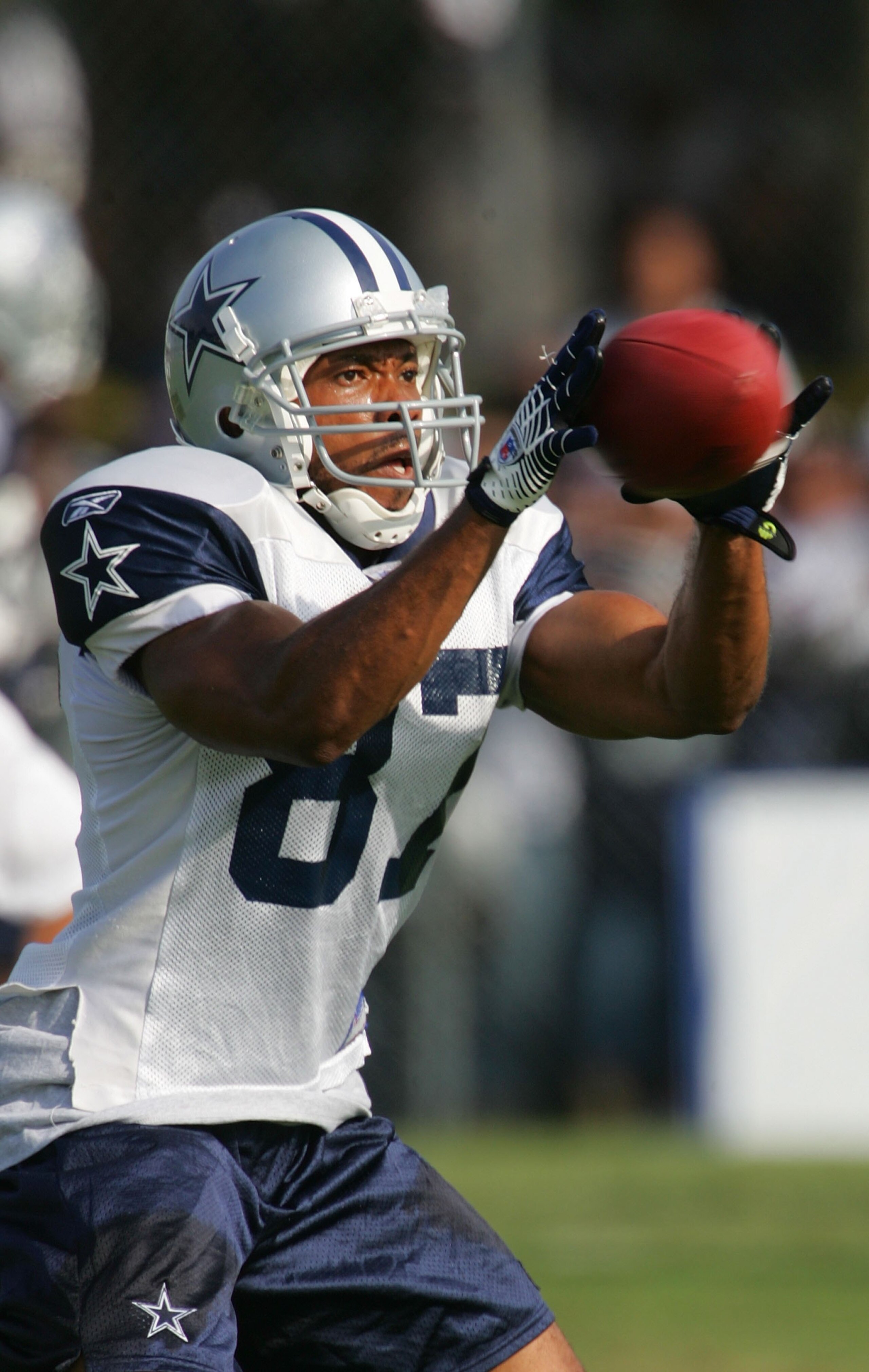 OXNARD, CA - JULY 29: Wide receiver J.R. Tolver # 87 of the Dallas Cowboys catches a pass during practice on the first day of training camp for the Cowboys on July 29, 2006 at the River Ridge Field in Oxnard, California. (Photo by Stephen Dunn/Getty Ima OXNARD, CA - JULY 29: Wide receiver J.R. Tolver # 87 of the Dallas Cowboys catches a pass during practice on the first day of training camp for the Cowboys on July 29, 2006 at the River Ridge Field in Oxnard, California. (Photo by Stephen Dunn/Getty Ima