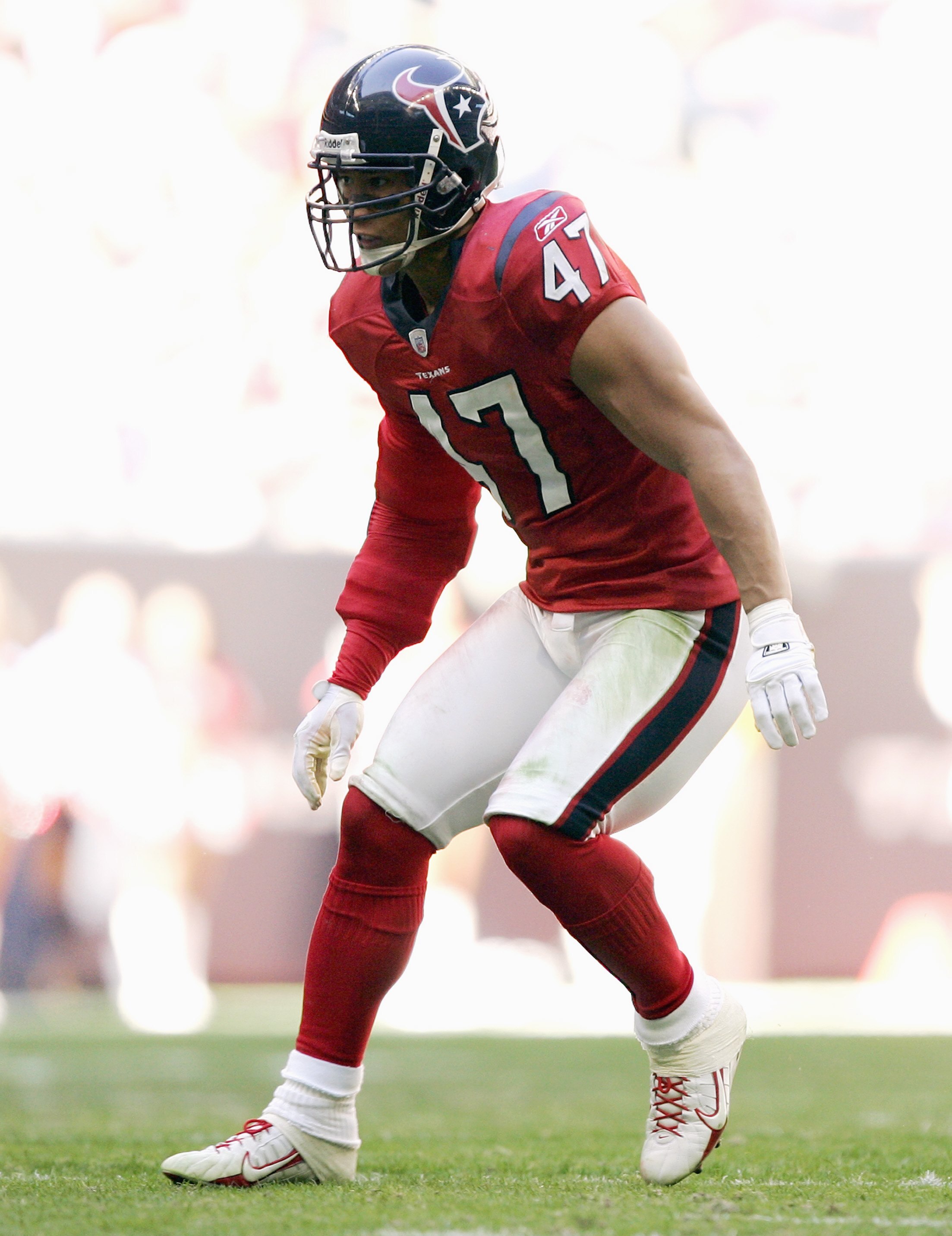 HOUSTON - DECEMBER 30: Will Demps #47 of the Houston Texans moves on the field during the game against the Jacksonville Jaguars at Reliant Stadium December 30, 2007 in Houston, Texas. The Texans won 42-28. (Photo by Brian Bahr/Getty Images)