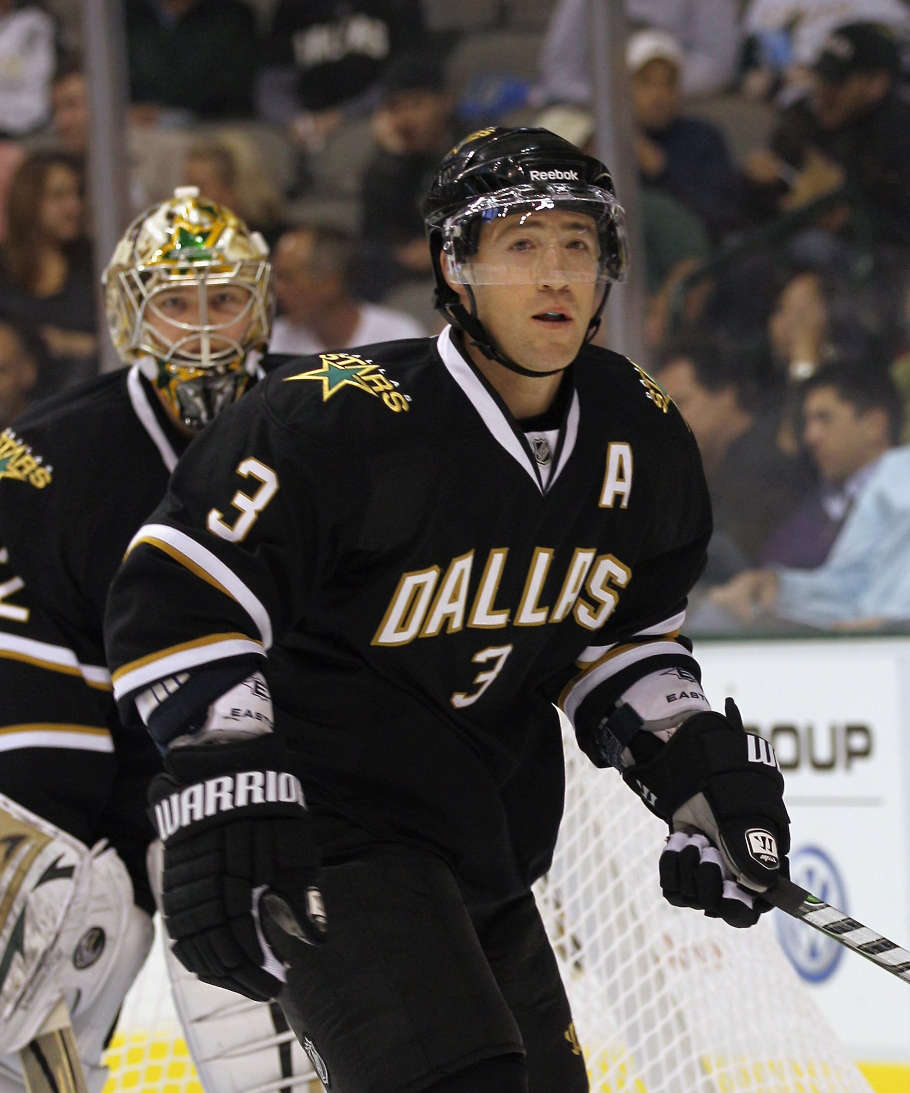 DALLAS - OCTOBER 26:  Stephane Robidas #3 of the Dallas Stars skates against the Anaheim Ducks at the American Airlines Center on October 26, 2010 in Dallas, Texas.  (Photo by Bruce Bennett/Getty Images)