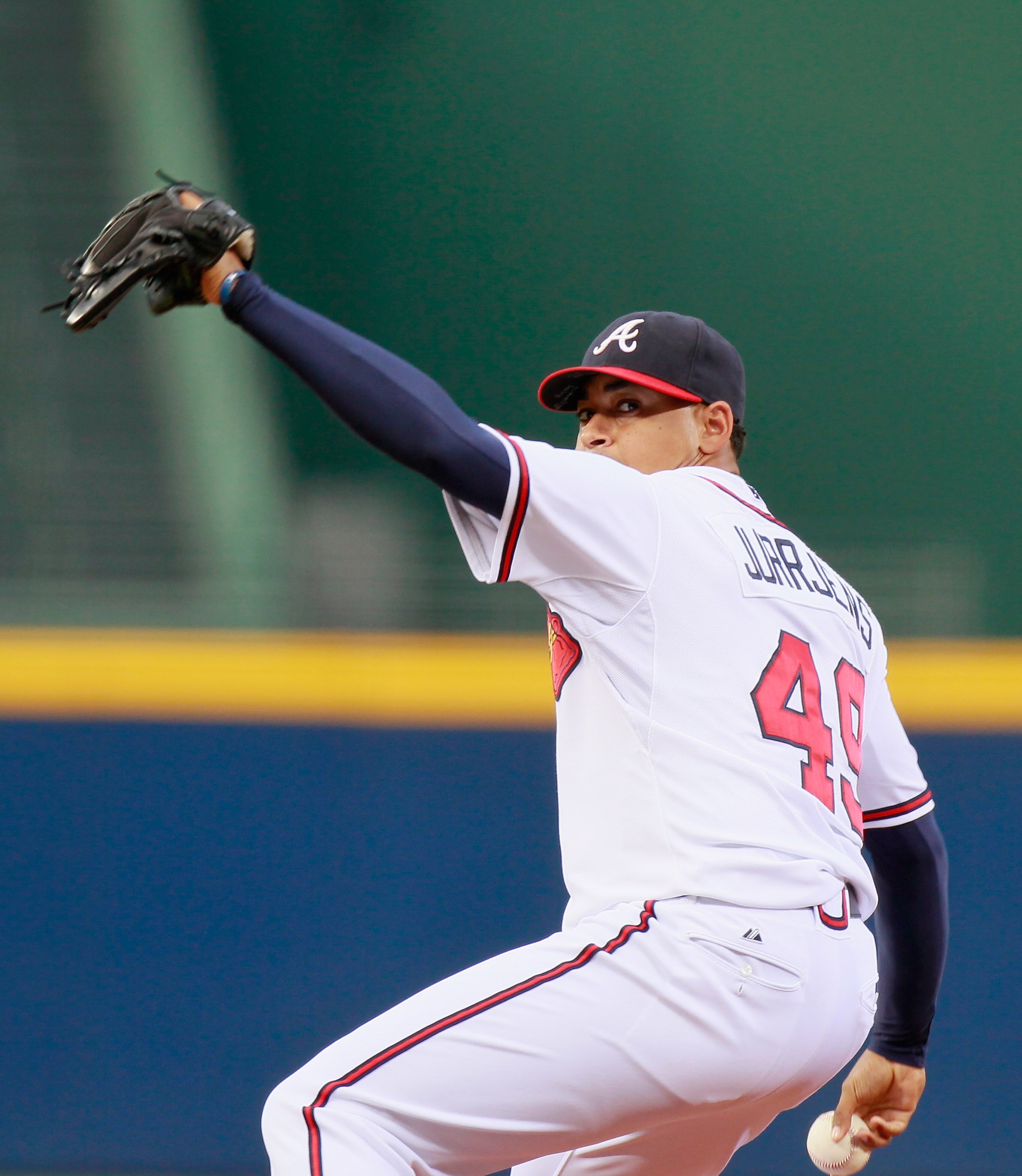 ATLANTA - SEPTEMBER 09:  Starting pitcher Jair Jurrjens #49 of the Atlanta Braves against the St. Louis Cardinals at Turner Field on September 9, 2010 in Atlanta, Georgia.  (Photo by Kevin C. Cox/Getty Images)