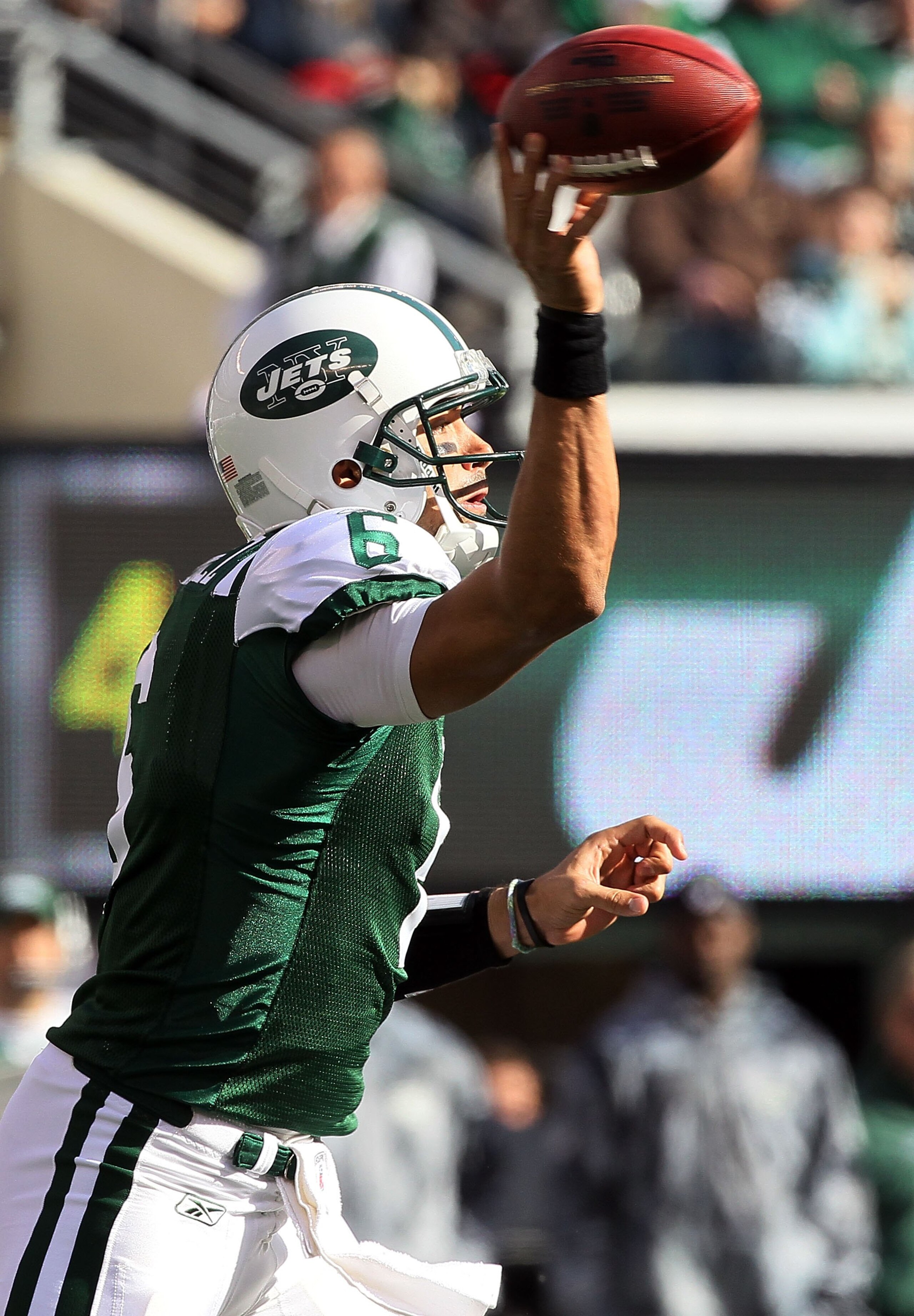 EAST RUTHERFORD, NJ - OCTOBER 31:  Mark Sanchez #6 of the New York Jets throws a pass against the Green Bay Packers on October 31, 2010 at the New Meadowlands Stadium in East Rutherford, New Jersey. The Packers defeated the Jets 9-0.  (Photo by Jim McIsaa