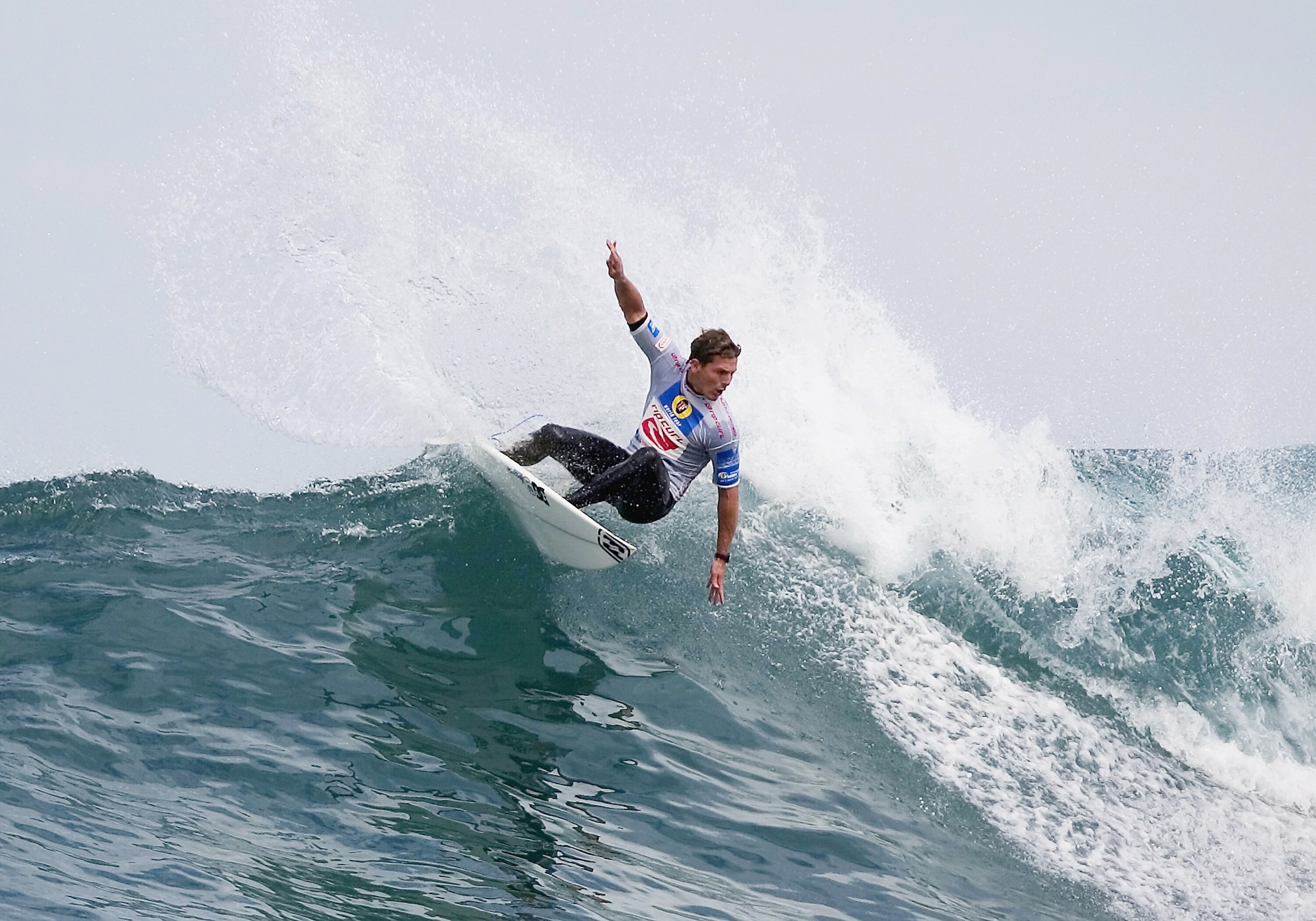 TORQUAY, AUSTRALIA - APRIL 14:  Andy Irons of Hawaii in action against Nathan Hedge of Australia during the Rip Curl Pro at Bells Beach April 14, 2004 in Torquay, Australia. The Rip Curl Pro is round two of twelve events in the mens Fosters ASP World Cham