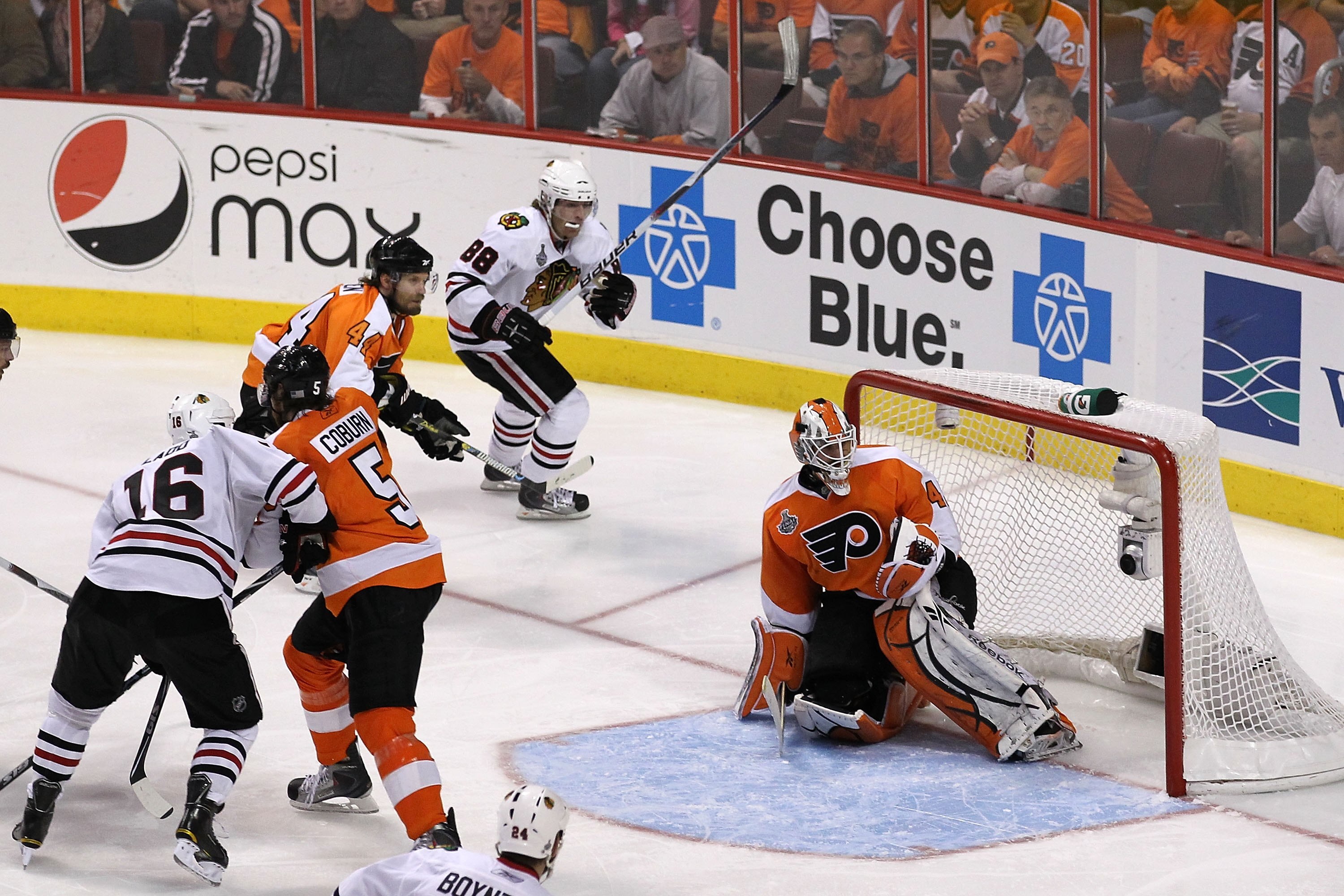 PHILADELPHIA - JUNE 09:  Patrick Kane #88 of the Chicago Blackhawks celebrates after scoring the game-winning goal in overtime against Michael Leighton #49 of the Philadelphia Flyers to defeat the PFlyers 4-3 and win the Stanley Cup in Game Six of the 201