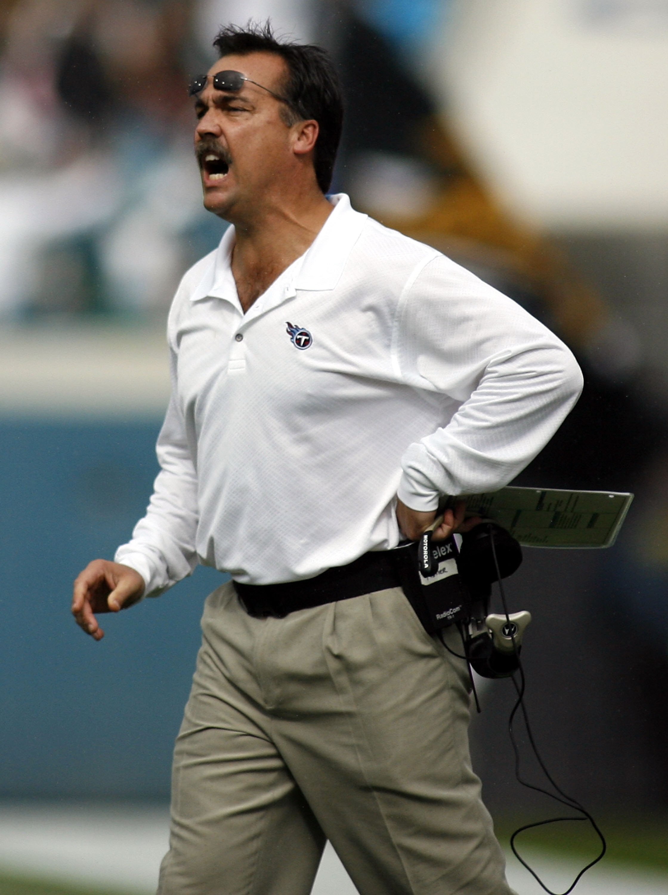 JACKSONVILLE, FL - NOVEMBER 05:  Head coach Jeff Fischer of the Tennessee Titans shouts instructions as his team takes on the Jacksonville Jaguars on November 5, 2006 at Alltel Stadium in Jacksonville, Florida.  (Photo by Marc Serota/Getty Images)