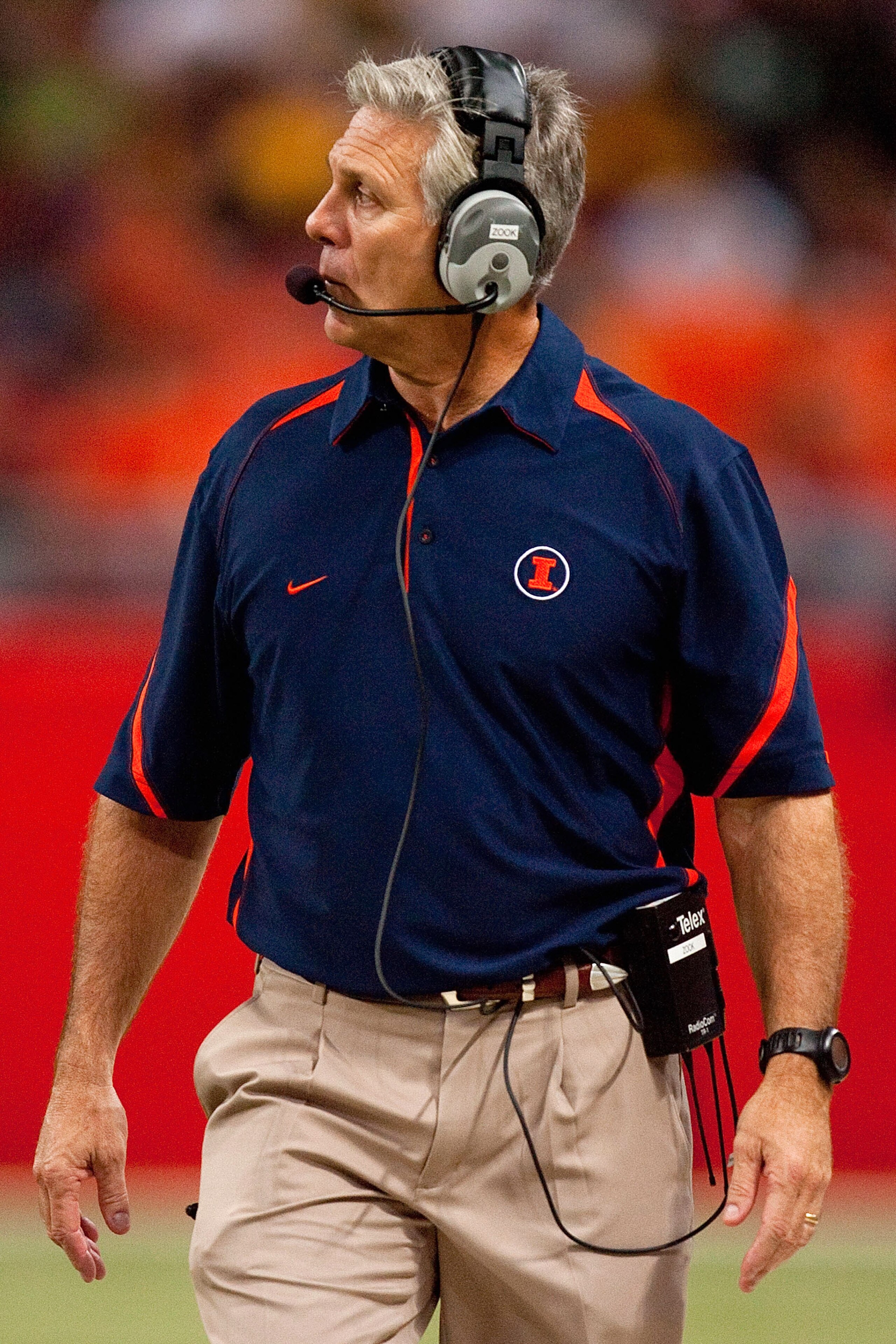 ST. LOUIS - SEPTEMBER 4: Head coach Ron Zook of the University of Illinois Fighting Illini looks on from the sideline against the University of Missouri Tigers during the State Farm Arch Rivalry game on September 4, 2010 at the Edward Jones Dome in St. Lo