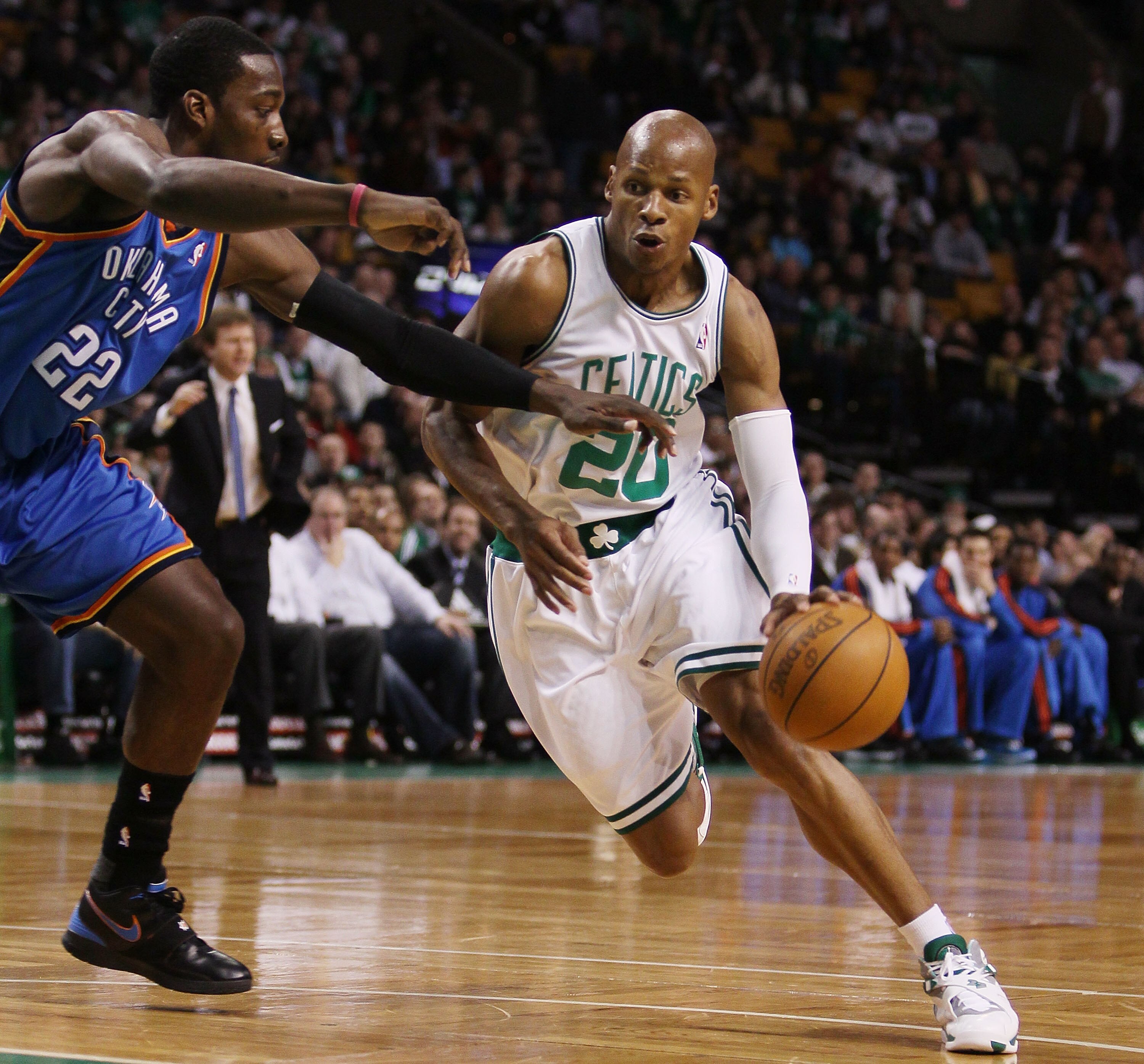 BOSTON - MARCH 31:  Ray Allen #20 of the Boston Celtics drives to the net as Jeff Green #22 of the Oklahoma City Thunder defends on March 31, 2010 at the TD Garden in Boston, Massachusetts.  NOTE TO USER: User expressly acknowledges and agrees that, by do