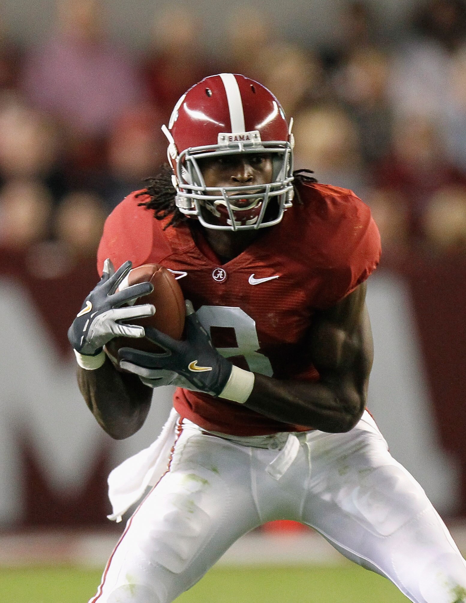 TUSCALOOSA, AL - OCTOBER 16:  Julio Jones #8 of the Alabama Crimson Tide against the Ole Miss Rebels at Bryant-Denny Stadium on October 16, 2010 in Tuscaloosa, Alabama.  (Photo by Kevin C. Cox/Getty Images)