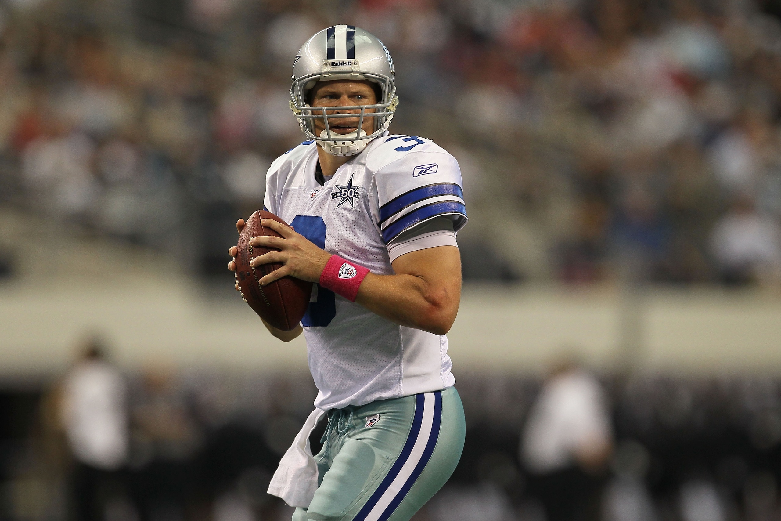 ARLINGTON, TX - OCTOBER 31: Quarterback Jon Kitna #3 of the Dallas Cowboys looks to throw a pass against the Jacksonville Jaguars at Cowboys Stadium on October 31, 2010 in Arlington, Texas. (Photo by Stephen Dunn/Getty Images) ARLINGTON, TX - OCTOBER 31: Quarterback Jon Kitna #3 of the Dallas Cowboys looks to throw a pass against the Jacksonville Jaguars at Cowboys Stadium on October 31, 2010 in Arlington, Texas. (Photo by Stephen Dunn/Getty Images)