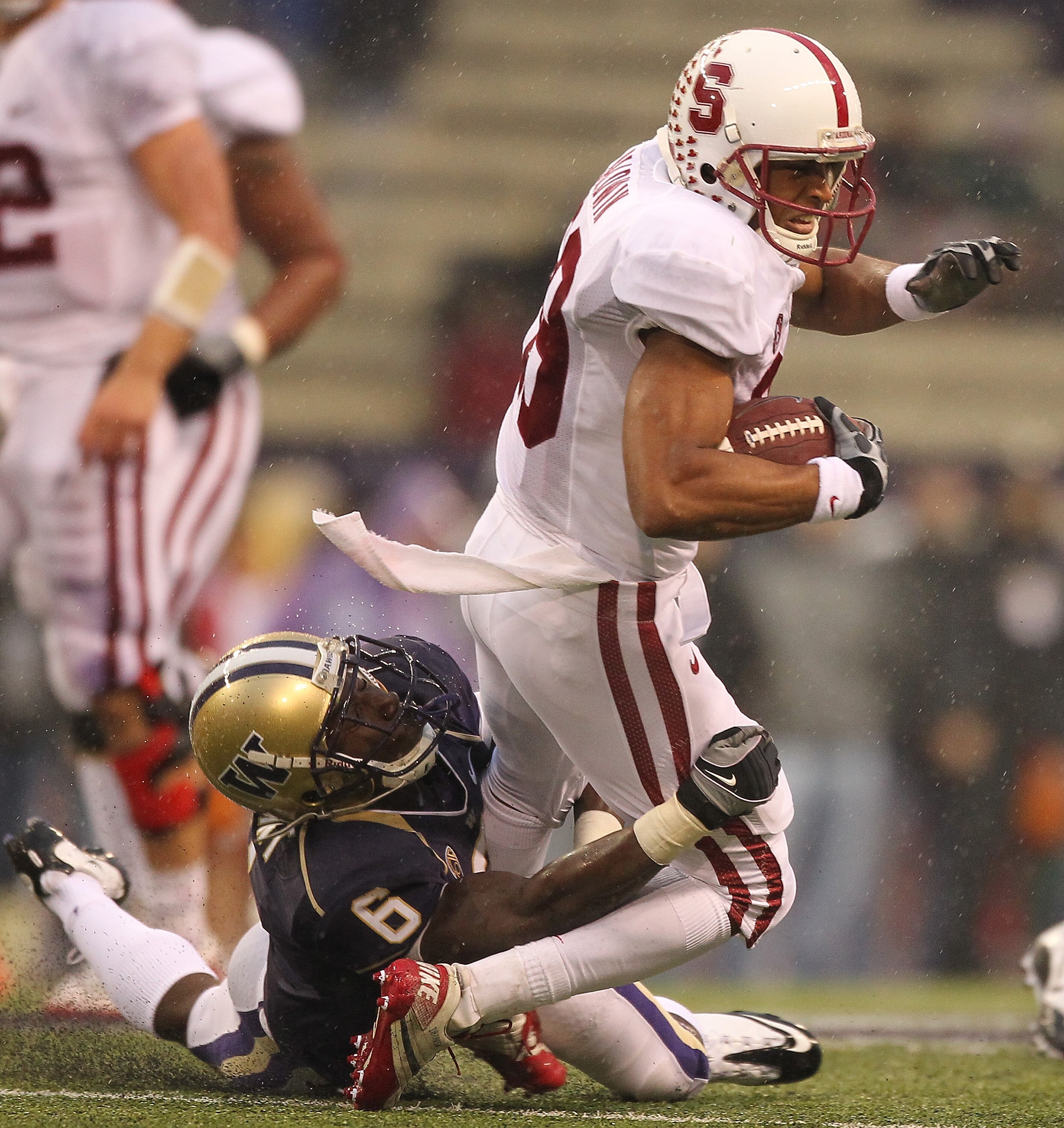 SEATTLE - OCTOBER 30:  Wide receiver Doug Baldwin #89 of the Stanford Cardinal rushes against Desmond Trufant #6 of the Washington Huskies on October 30, 2010 at Husky Stadium in Seattle, Washington. (Photo by Otto Greule Jr/Getty Images)