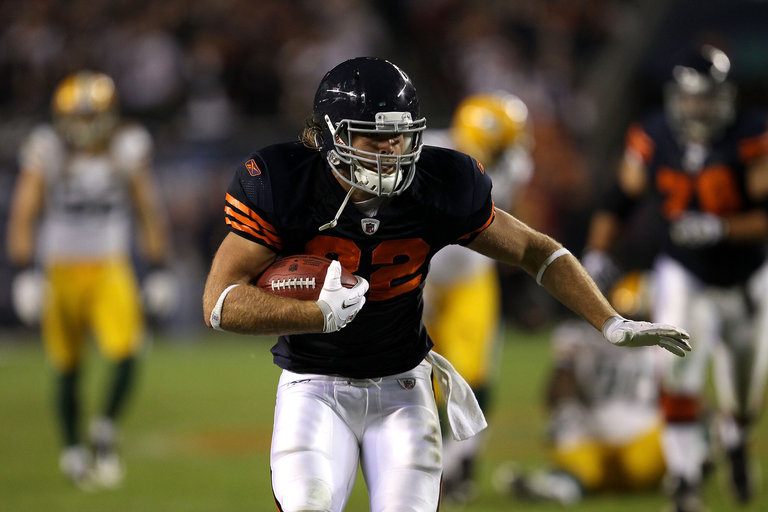 CHICAGO - SEPTEMBER 27: Greg Olsen #82 of the Chicago Bears runs for yards after the catch against the Green Bay Packers at Soldier Field on September 27, 2010 in Chicago, Illinois. The Bears won 20-17. (Photo by Jonathan Daniel/Getty Images) CHICAGO - SEPTEMBER 27: Greg Olsen #82 of the Chicago Bears runs for yards after the catch against the Green Bay Packers at Soldier Field on September 27, 2010 in Chicago, Illinois. The Bears won 20-17. (Photo by Jonathan Daniel/Getty Images)