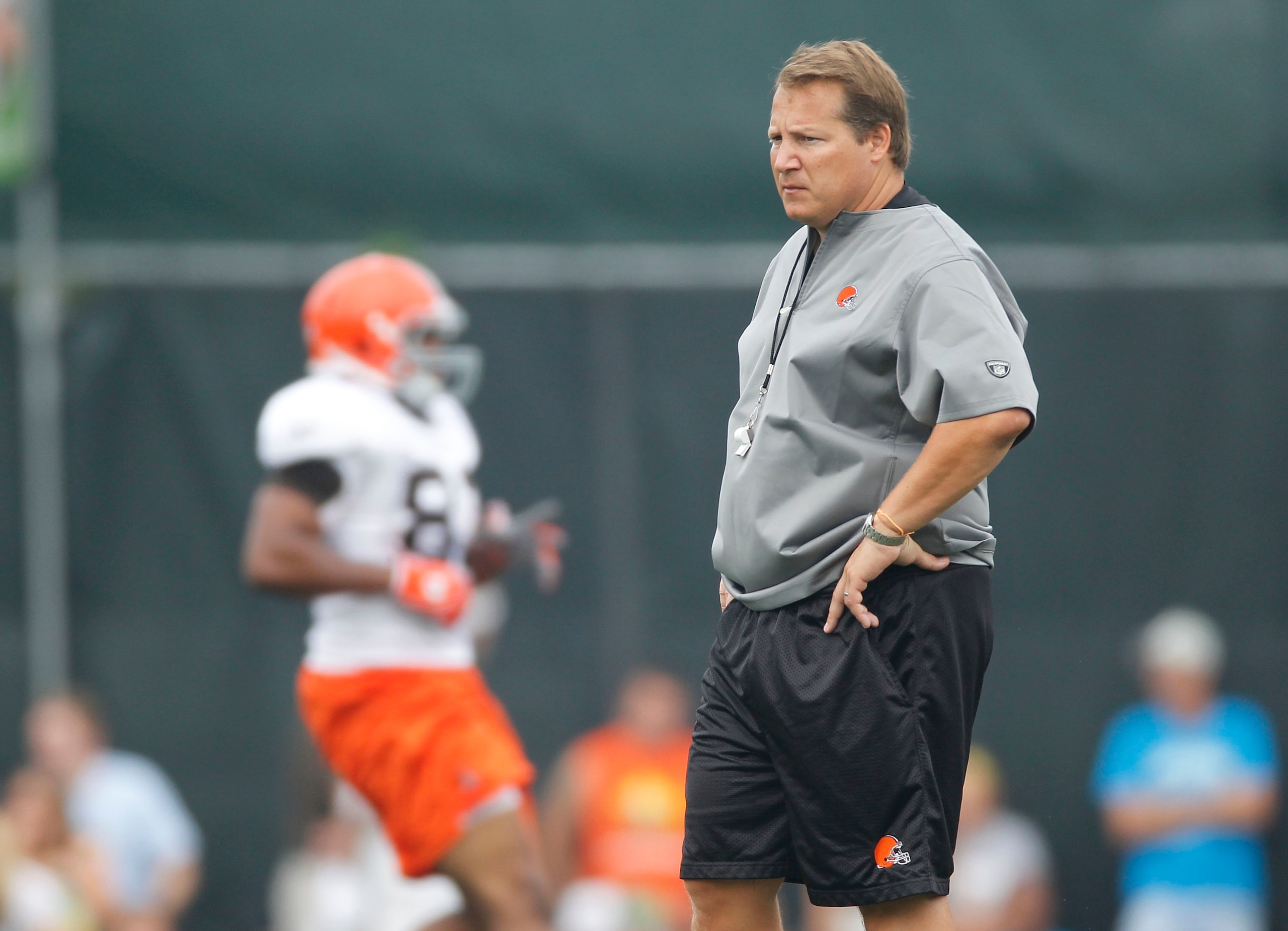 BEREA, OH - AUGUST 04:  Head coach Eric Mangini of the Cleveland Browns looks on during training camp at the Cleveland Browns Training and Administrative Complex on August 4, 2010 in Berea, Ohio.  (Photo by Gregory Shamus/Getty Images)
