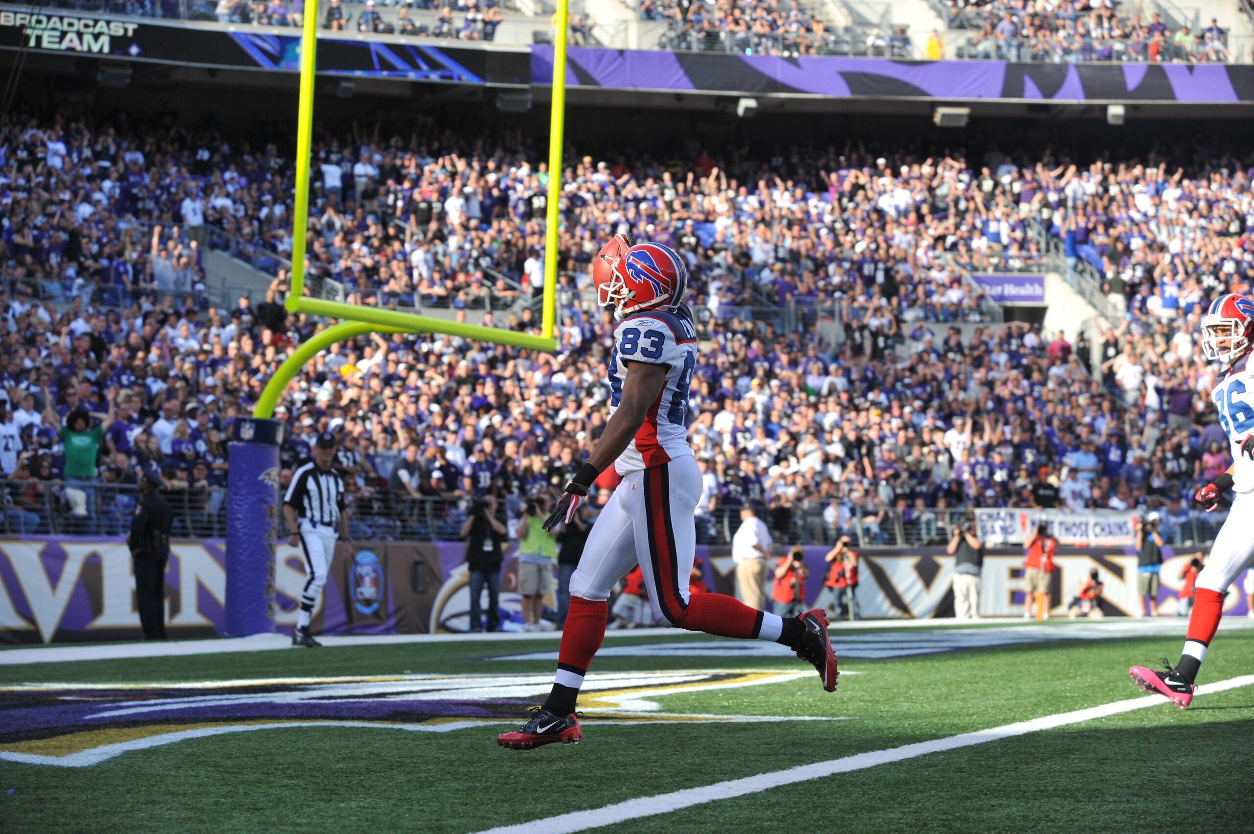 BALTIMORE, MD - OCTOBER 24:  Lee Evans #83 of the Buffalo Bills scores his third touchdown against the Baltimore Ravens at M&T Bank Stadium on October 24, 2010 in Baltimore, Maryland. The Ravens defeated the Bills 37-34. (Photo by Larry French/Getty Image