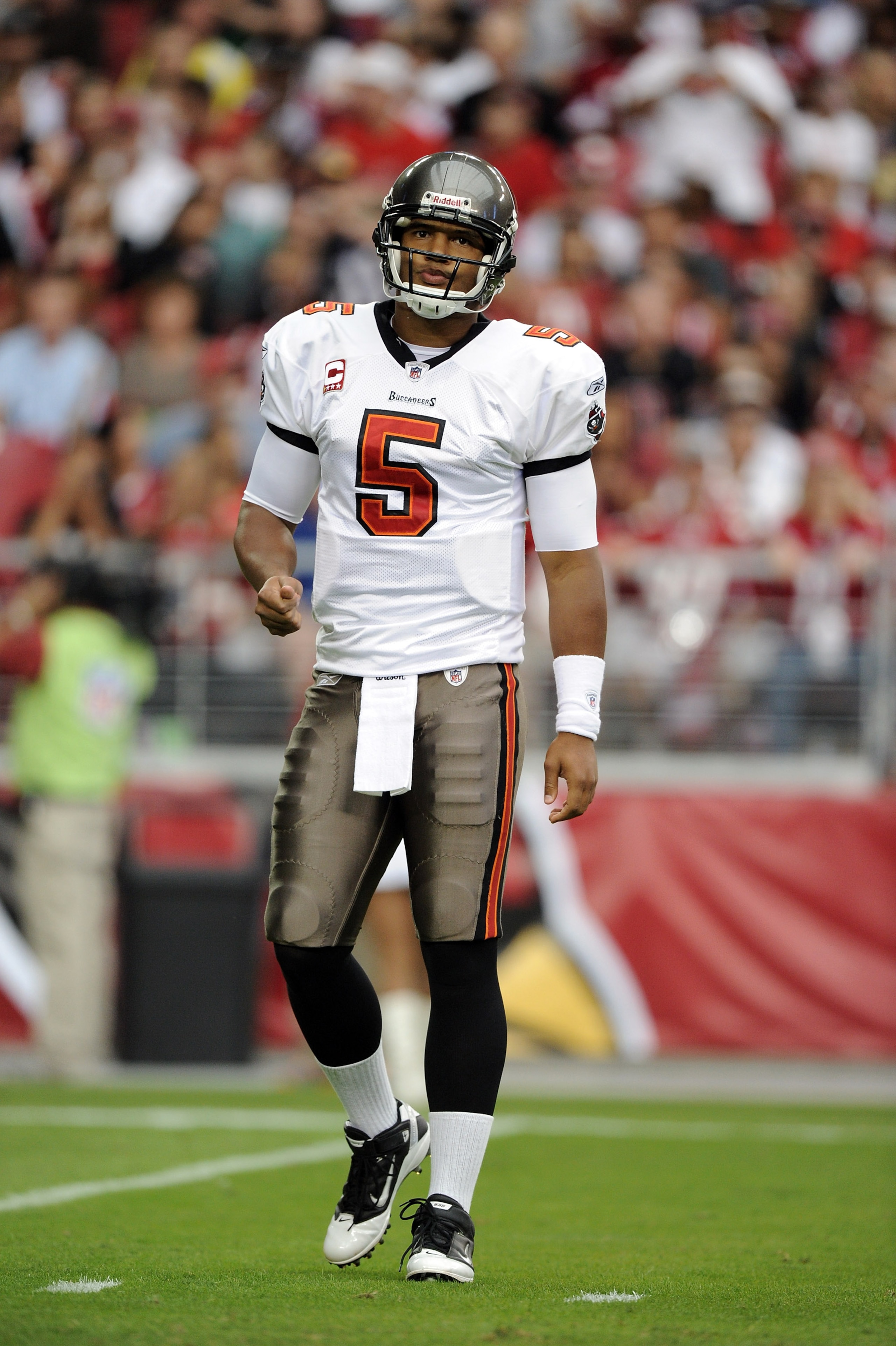 GLENDALE, AZ - OCTOBER 31:  Josh Freeman #5 of the Tampa Bay Buccaneers reacts after a play against the Arizona Cardinals at University of Phoenix Stadium on October 31, 2010 in Glendale, Arizona.  (Photo by Harry How/Getty Images)