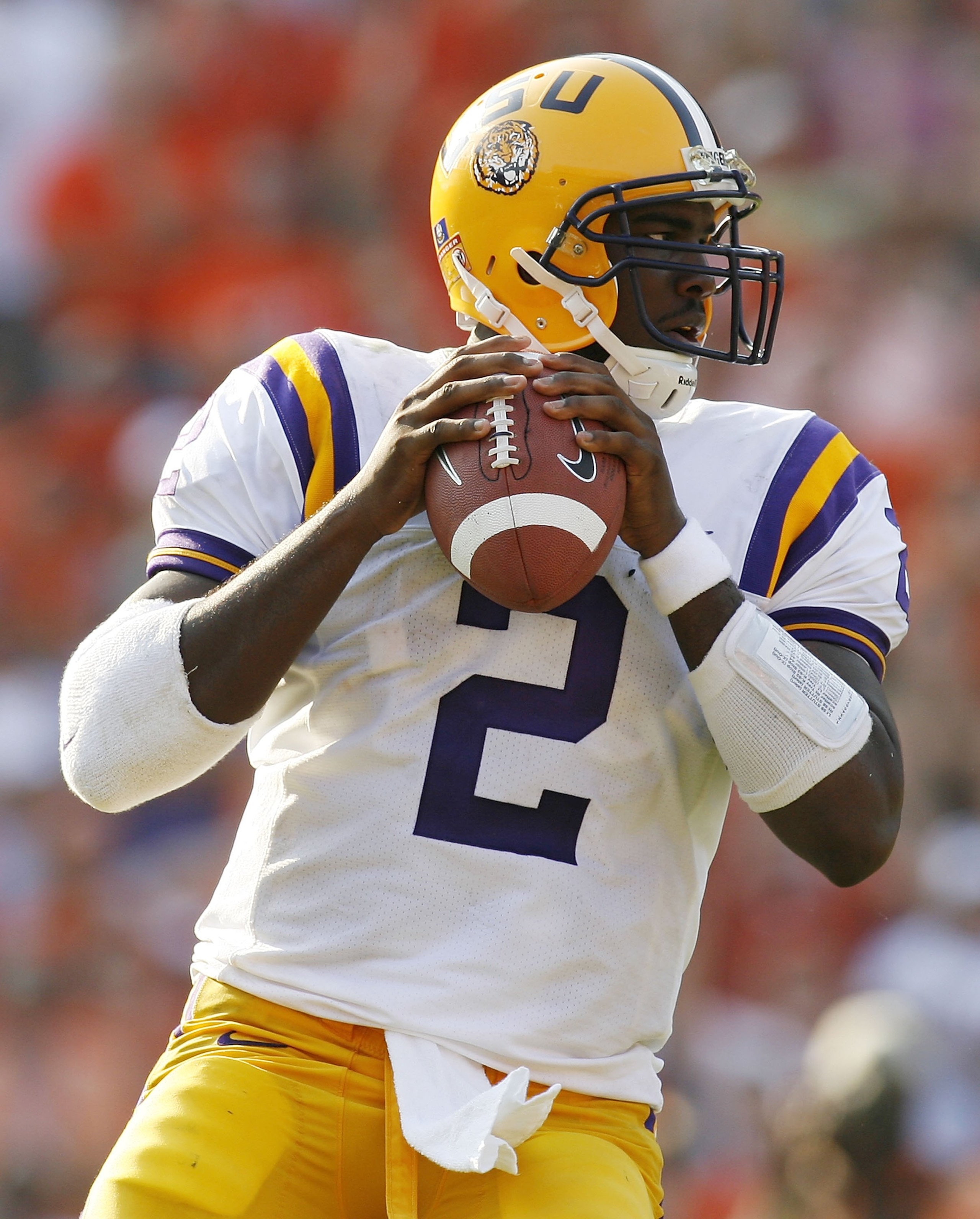 AUBURN, AL - SEPTEMBER 16:  Quarterback JaMarcus Russell #2 of the Louisiana State University Tigers looks to complete a pass against the Auburn University Tigers September 16, 2006 at Jordan-Hare Stadium in Auburn, Alabama. Auburn defeated LSU 7-3.  (Pho