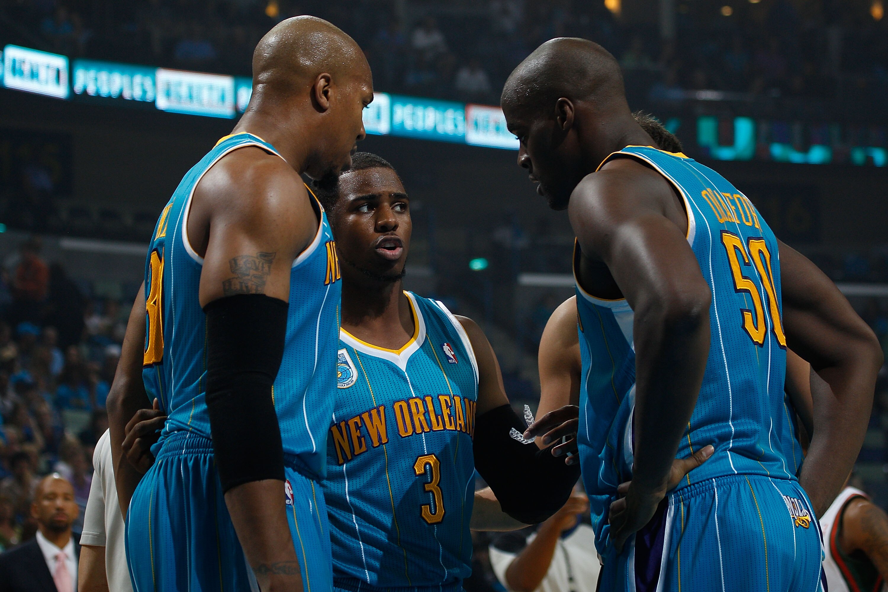 NEW ORLEANS - OCTOBER 27:  Chris Paul #3 of the New Orleans Hornets talks with his team during the game against the Milwaukee Bucks at the New Orleans Arena on October 27, 2010 in New Orleans, Louisiana.   The Hornets defeated the Bucks 95-91.   NOTE TO U