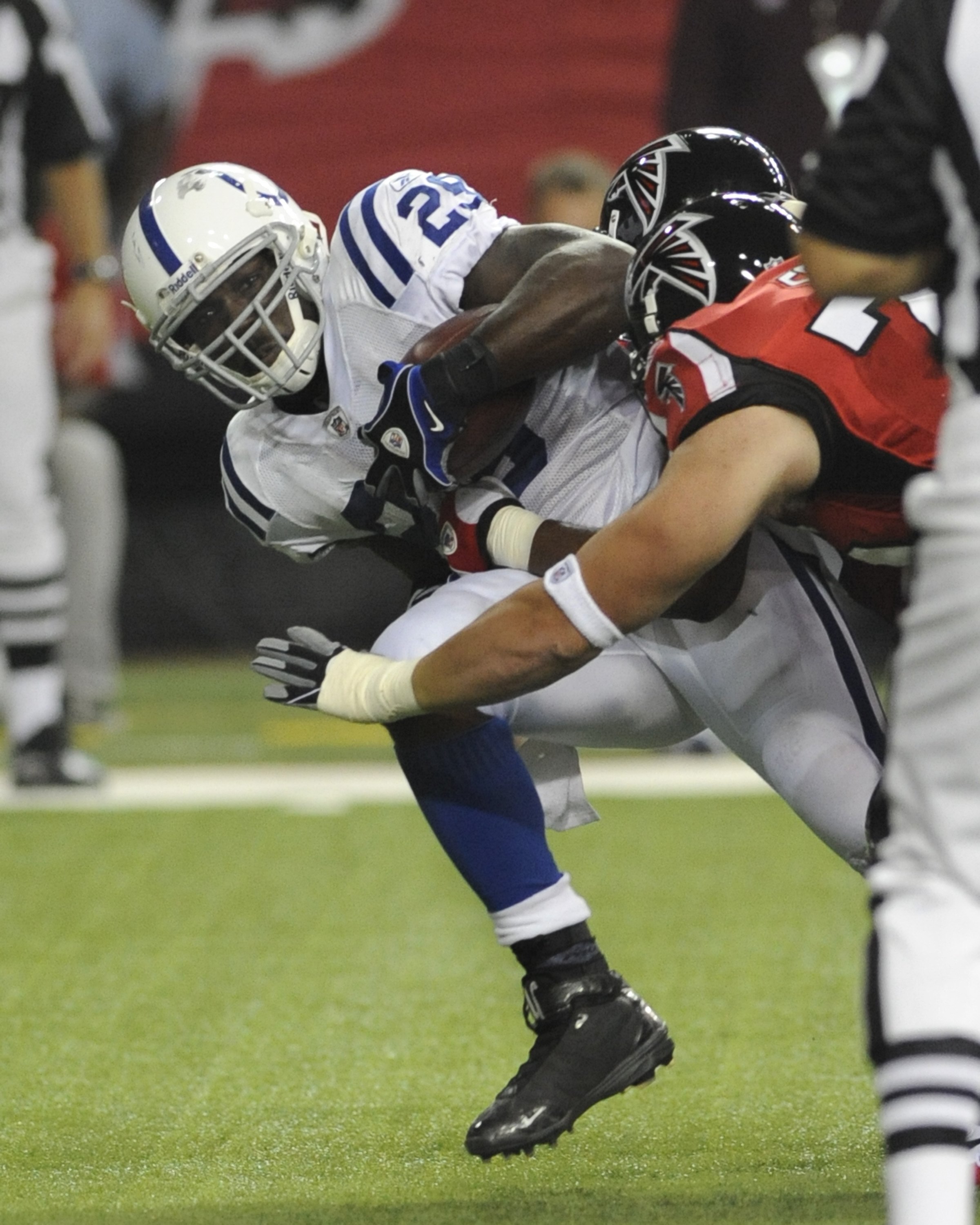 ATLANTA - AUGUST 16: Running back Joseph Addai #29 of the Indianapolis Colts rushes upfield against the Atlanta Falcons at the Georgia Dome on August 16, 2008 in Atlanta, Georgia.   (Photo by Al Messerschmidt/Getty Images)