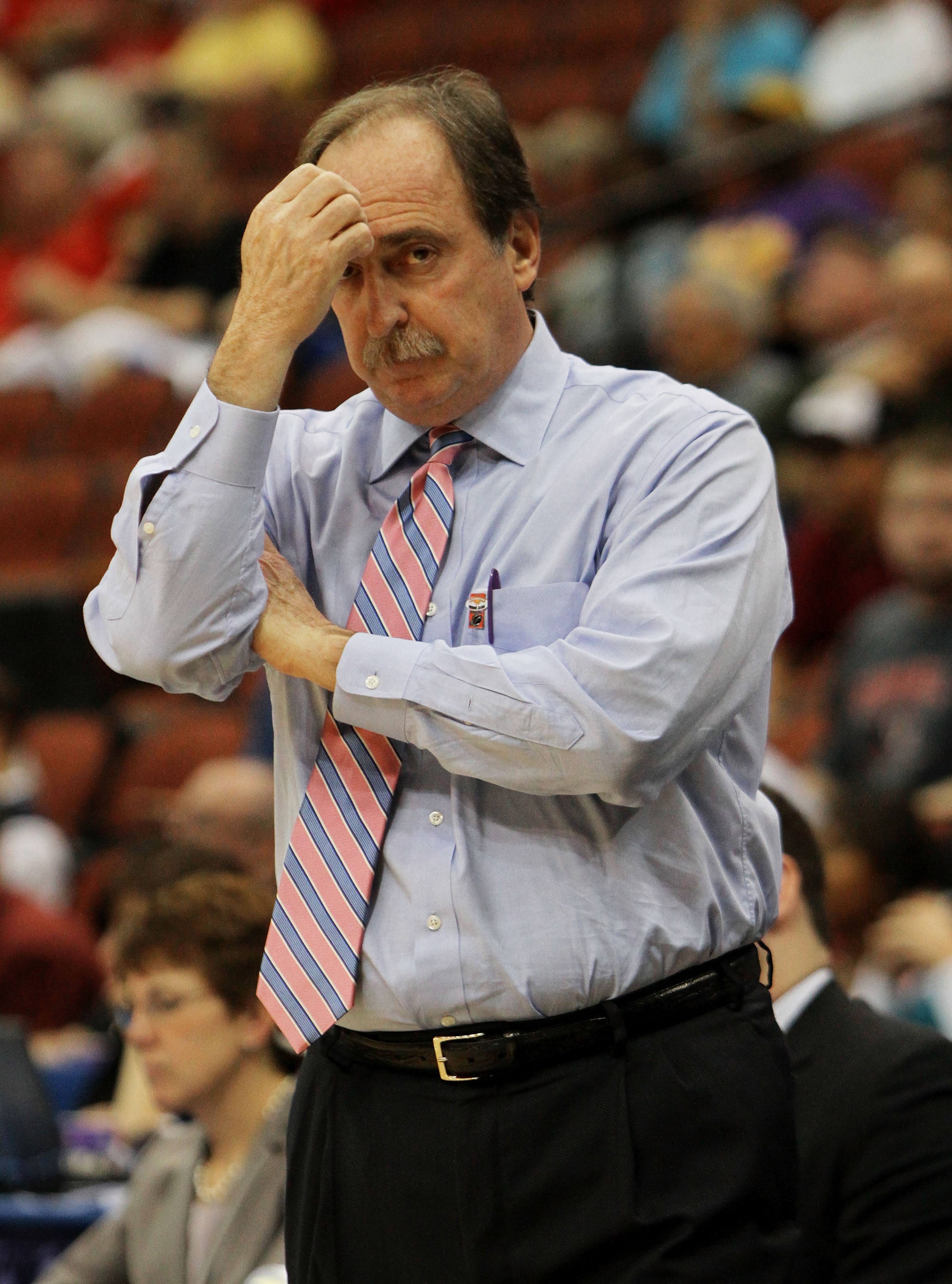 JACKSONVILLE, FL - MARCH 19: Head coach Fran Dunphy of the Temple Owls reacts late in the game against the Cornell Big Red during the first round of the 2010 NCAA men's basketball tournament at Jacksonville Veteran's Memorial Arena on March 19, 2010 in J JACKSONVILLE, FL - MARCH 19: Head coach Fran Dunphy of the Temple Owls reacts late in the game against the Cornell Big Red during the first round of the 2010 NCAA men's basketball tournament at Jacksonville Veteran's Memorial Arena on March 19, 2010 in J