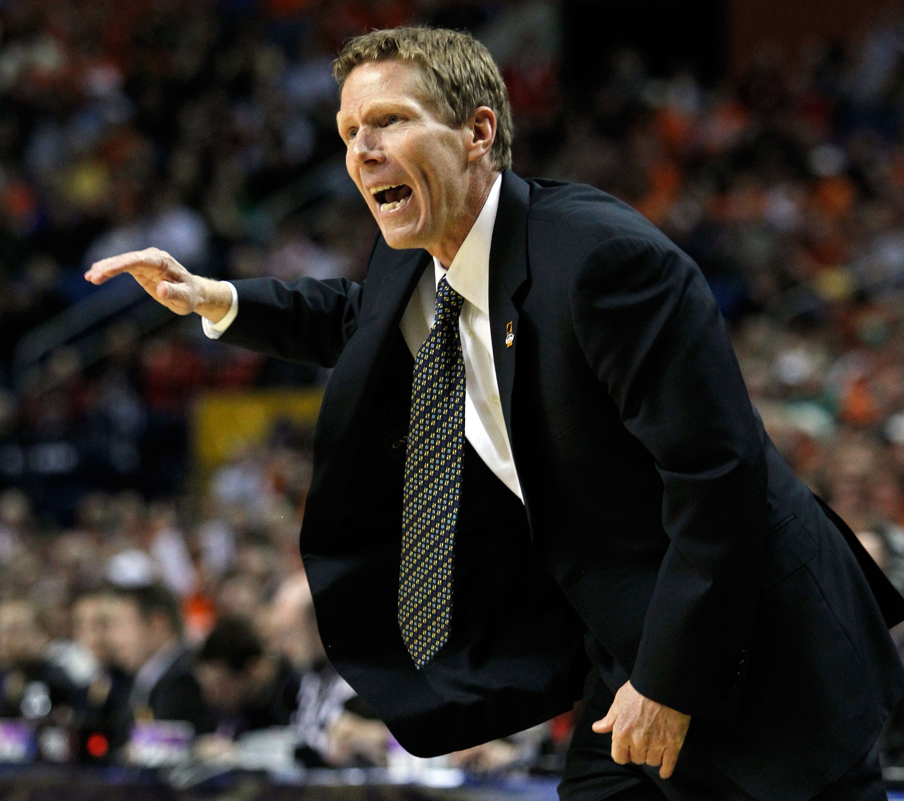 BUFFALO, NY - MARCH 21:  Head coach Mark Few of the Gonzaga Bulldogs shouts from the bench against the Syracuse Orange during the second round of the 2010 NCAA men's basketball tournament at HSBC Arena at HSBC Arena on March 21, 2010 in Buffalo, New York.