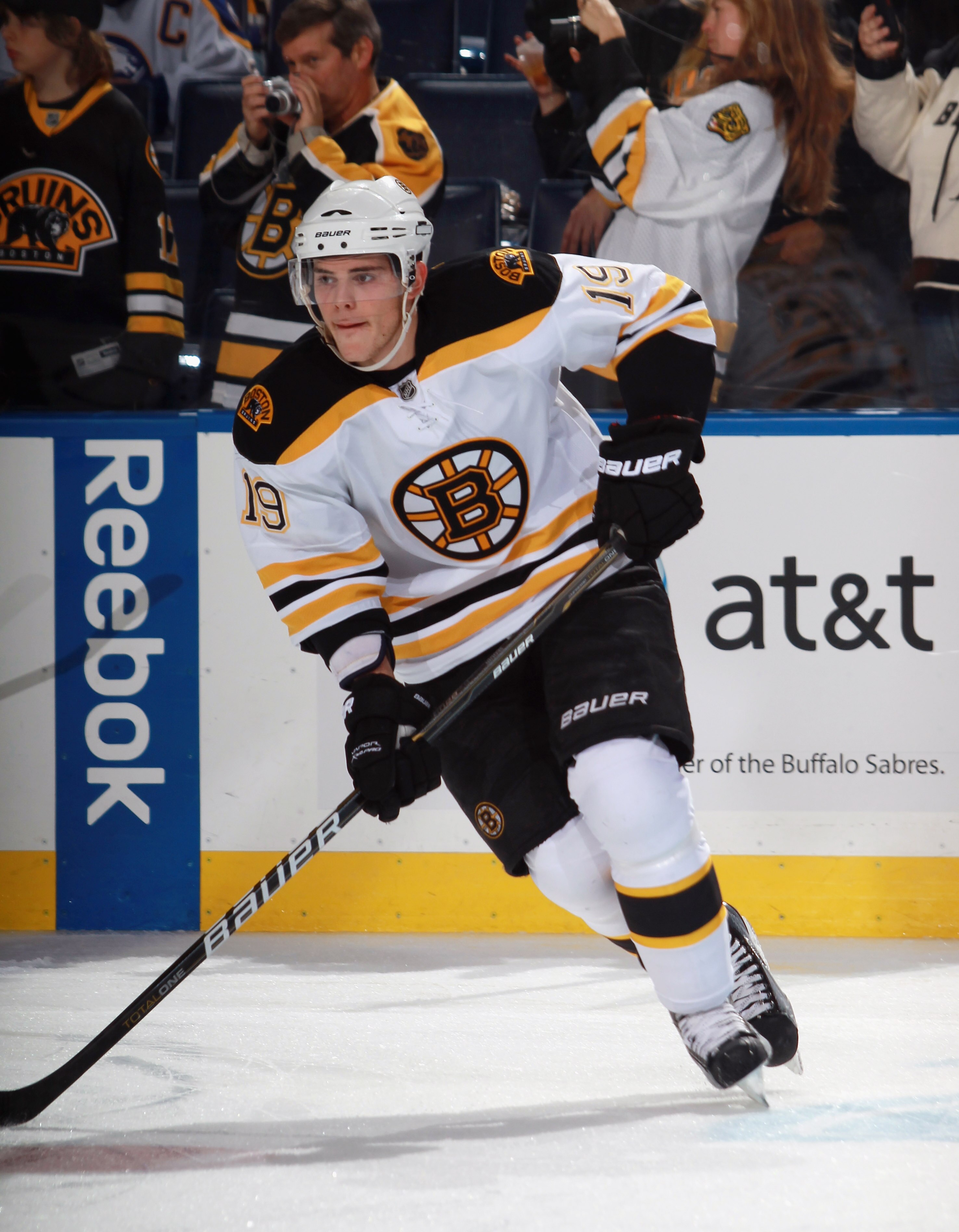 BUFFALO, NY - NOVEMBER 03:  Tyler Seguin #19 of the Boston Bruins skates against the Buffalo Sabres at the HSBC Arena on November 3, 2010 in Buffalo, New York. The Bruins defeated the Sabres 5-2.  (Photo by Bruce Bennett/Getty Images)