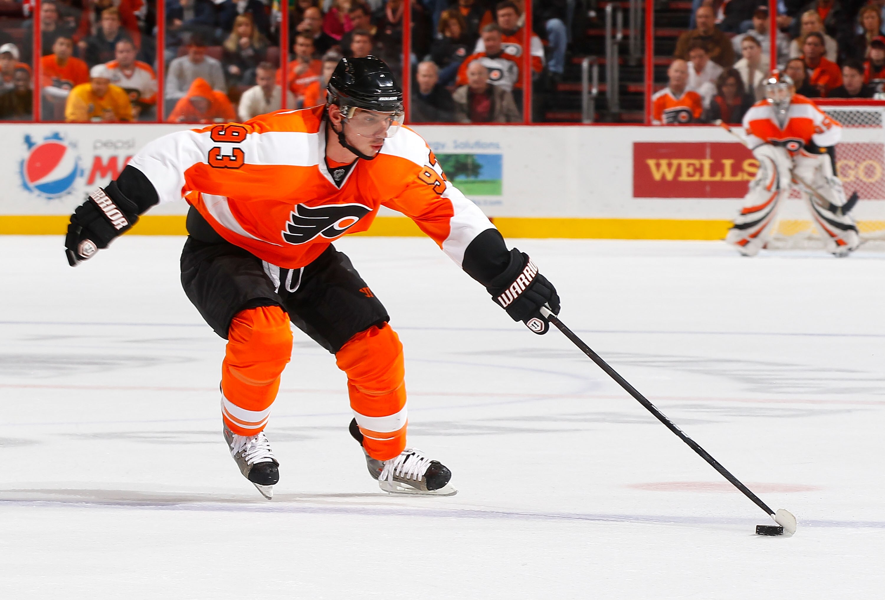 PHILADELPHIA - NOVEMBER 01:  Nikolai Zherdev #93 of the Philadelphia Flyers skates against the Carolina Hurricanes on November 1, 2010 at the Wells Fargo Center in Philadelphia, Pennsylvania. Flyers defeat the Hurricanes 3-2.  (Photo by Mike Stobe/Getty I