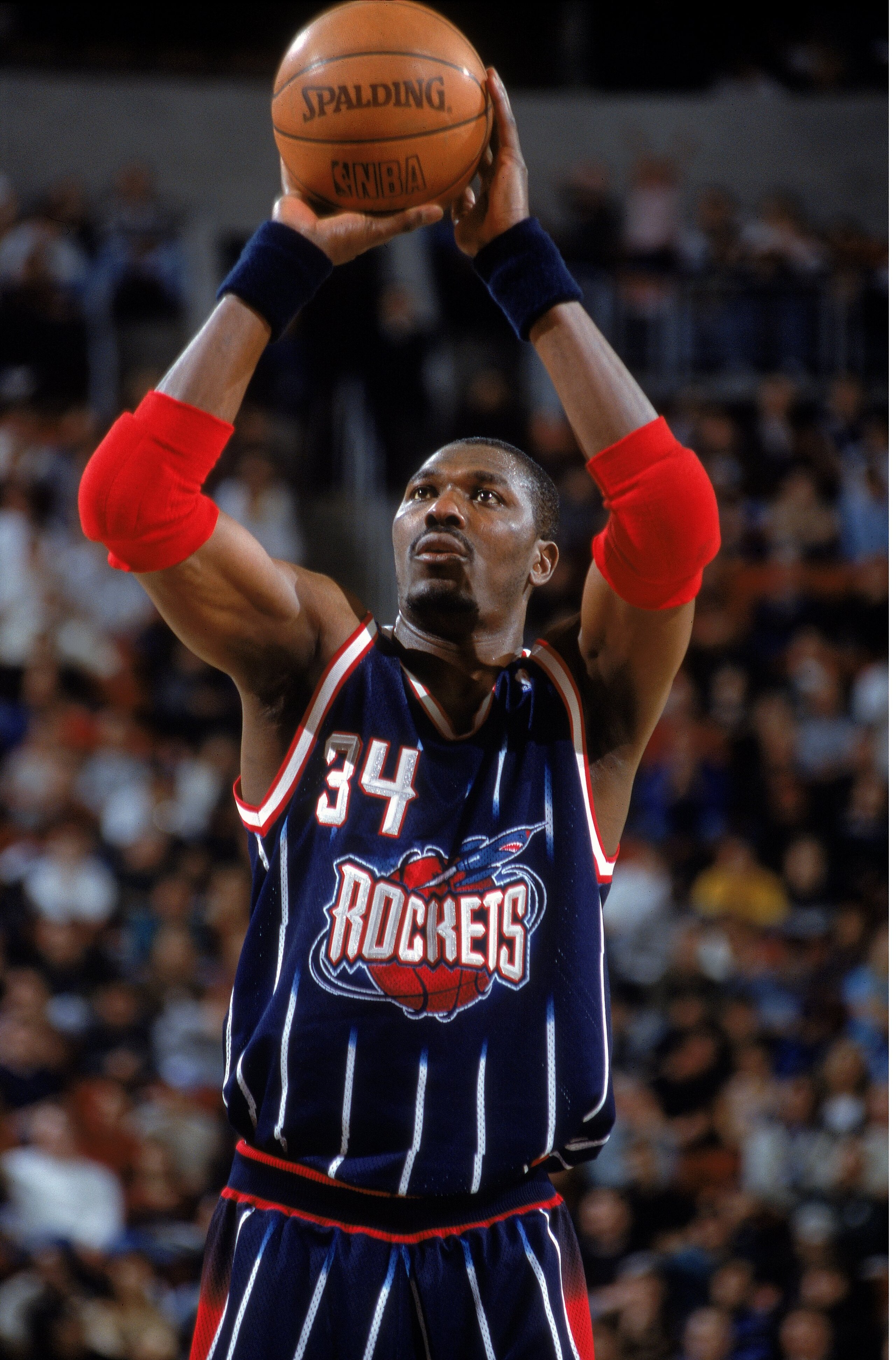 9 Dec 2000: Hakeem Olajuwon #34 of the Houston Rockets gets ready to shoot a free throw during the game against the Seattle SuperSonics at Key Arena in Seattle, Washington. The Rockets defeated the SuperSonics 111-104. NOTE TO USER: It is expressly un 9 Dec 2000: Hakeem Olajuwon #34 of the Houston Rockets gets ready to shoot a free throw during the game against the Seattle SuperSonics at Key Arena in Seattle, Washington. The Rockets defeated the SuperSonics 111-104. NOTE TO USER: It is expressly un