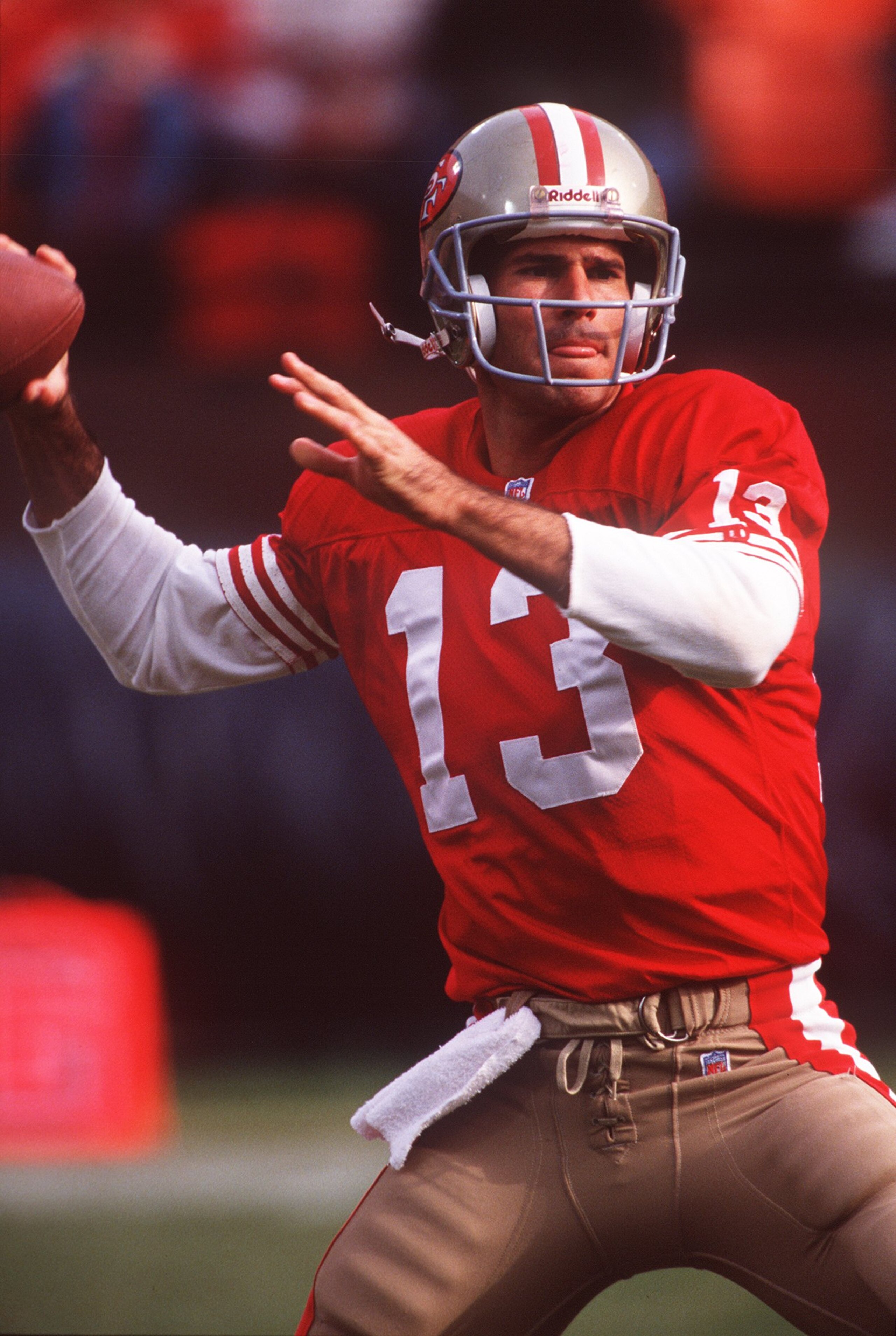 8 Sep 1991: SAN FRANCISCO QUARTERBACK STEVE BONO IN ACTION DURING THE 49ERS 28-14 VICTORY OVER THE KANSAS CITY CHIEFS. 8 Sep 1991: SAN FRANCISCO QUARTERBACK STEVE BONO IN ACTION DURING THE 49ERS 28-14 VICTORY OVER THE KANSAS CITY CHIEFS.