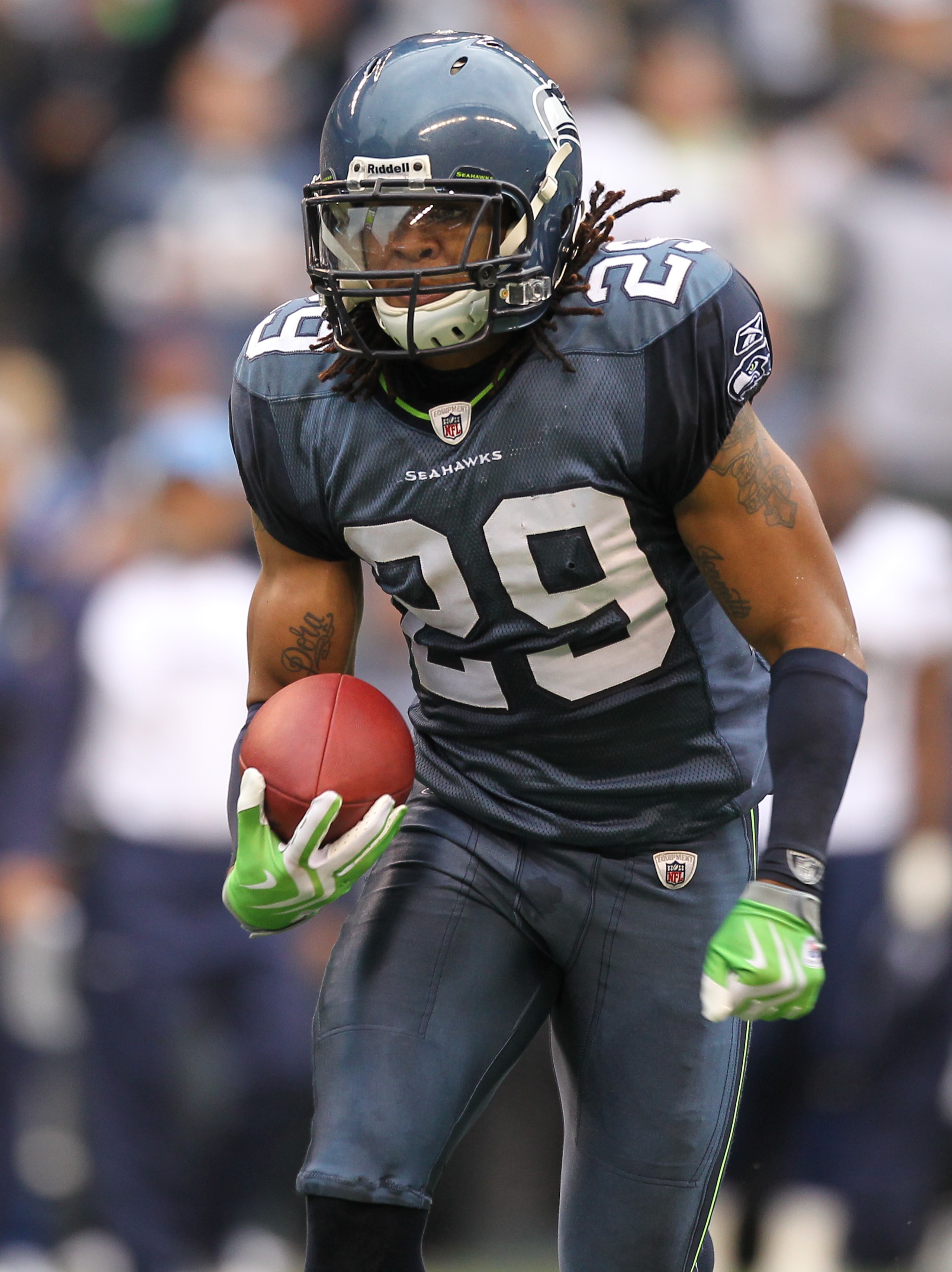 SEATTLE - SEPTEMBER 26:  Earl Thomas #29 of the Seattle Seahawks returns an interception against the San Diego Chargers at Qwest Field on September 26, 2010 in Seattle, Washington. The Seahawks defeated the Chargers 27-20. (Photo by Otto Greule Jr/Getty I