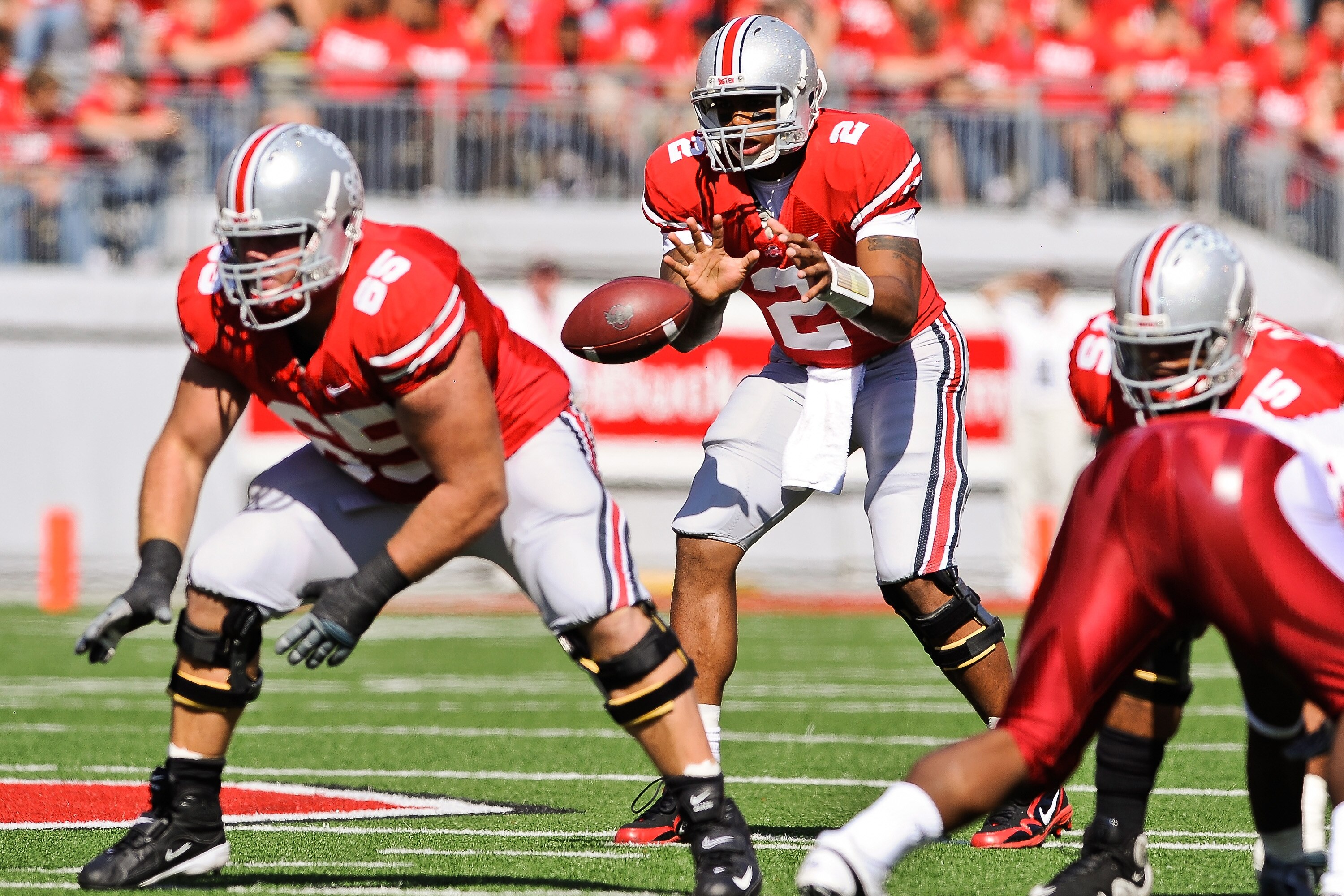 COLUMBUS, OH - OCTOBER 9:  Quarterback Terrelle Pryor #2 of the Ohio State Buckeyes takes the snap from center against the Indiana Hoosiers at Ohio Stadium on October 9, 2010 in Columbus, Ohio.  (Photo by Jamie Sabau/Getty Images)