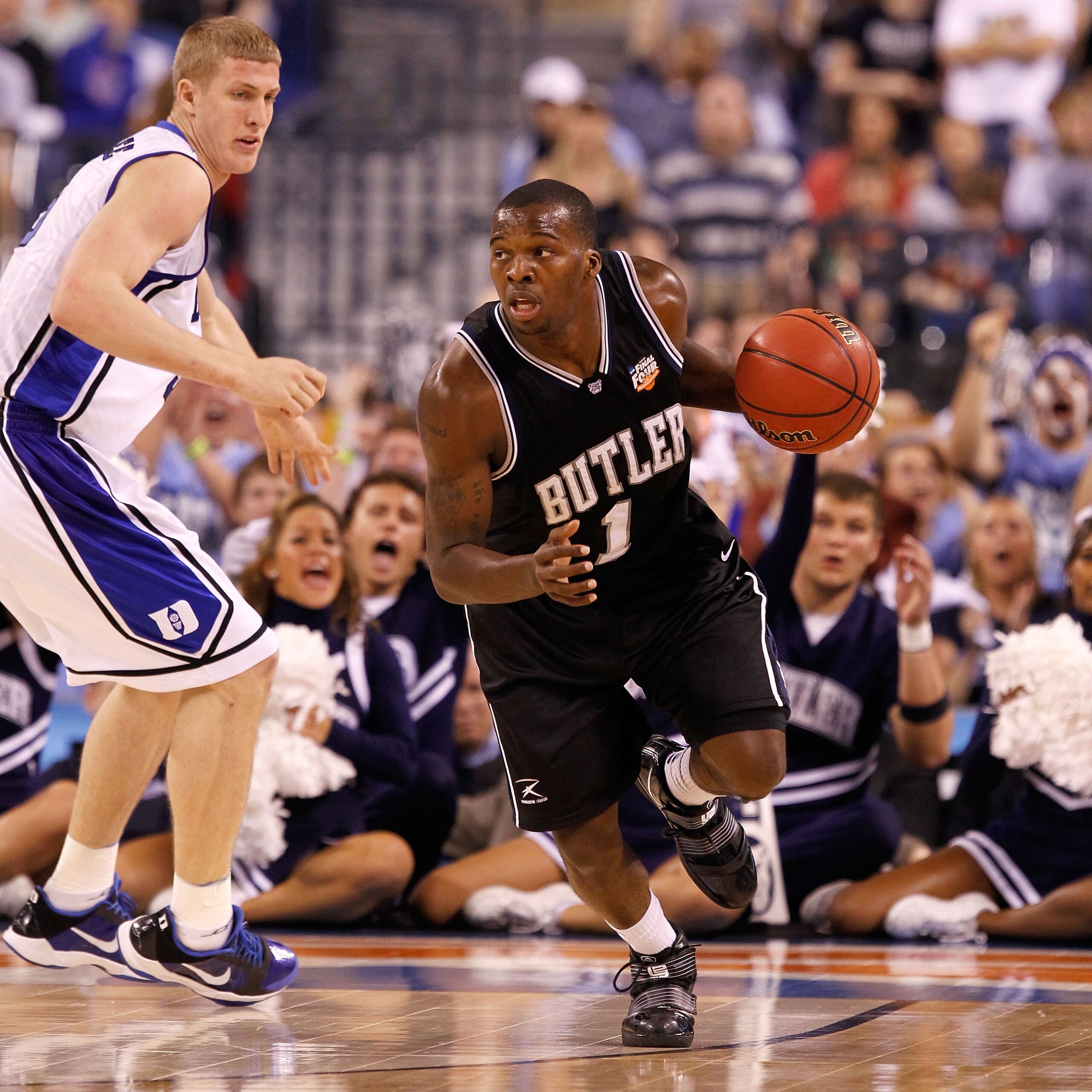 INDIANAPOLIS - APRIL 05:  Shelvin Mack #1 of the Butler Bulldogs brings the ball up court against the Duke Blue Devils during the 2010 NCAA Division I Men's Basketball National Championship game at Lucas Oil Stadium on April 5, 2010 in Indianapolis, India