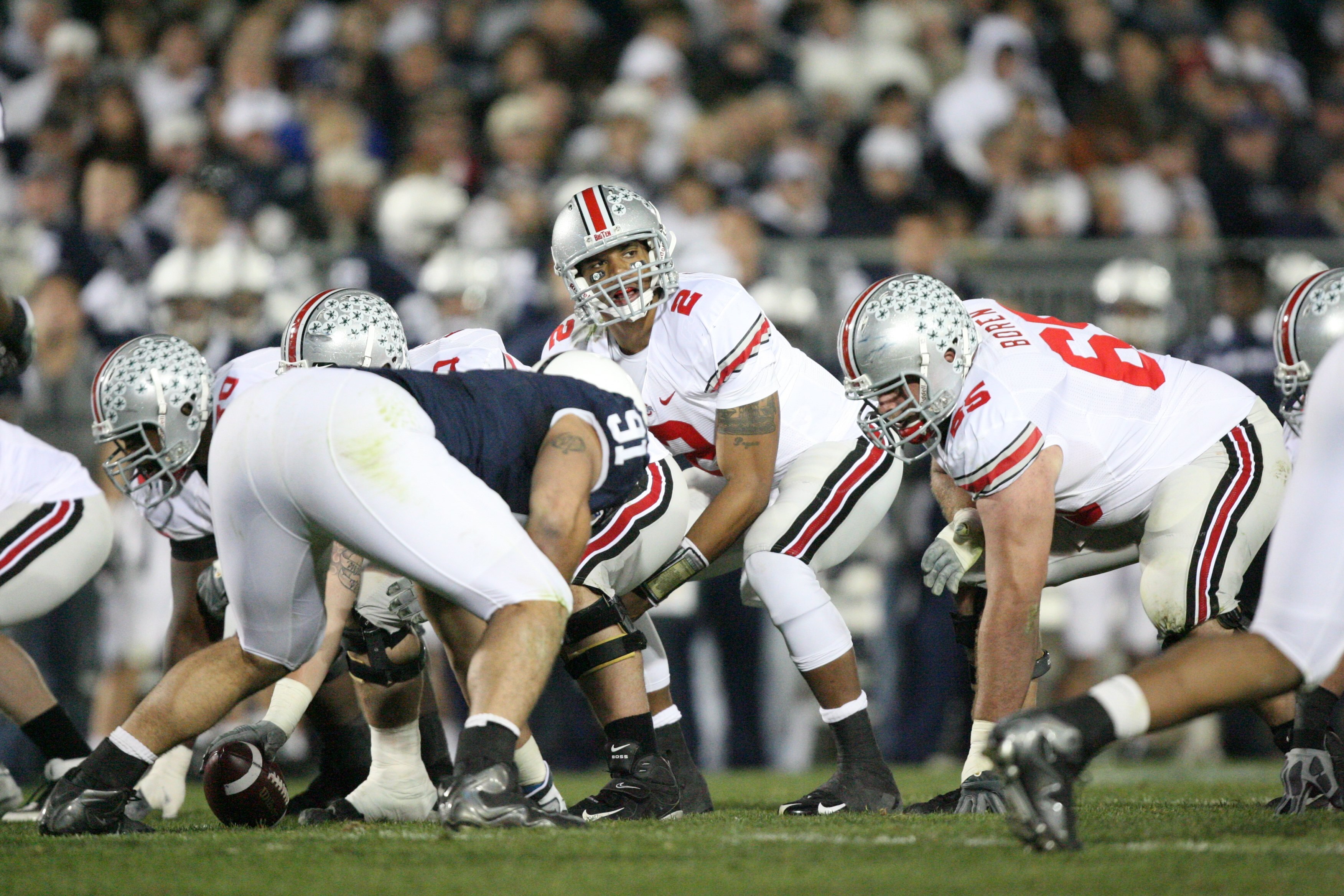 STATE COLLEGE, PA - NOVEMBER 7: Quarterback Terrelle Pryor #2 of the Ohio State Buckeyes sets under center during a game against the Penn State Nittany Lions on November 7, 2009 at Beaver Stadium in State College, Pennsylvania. Ohio State won 24-7. (Photo