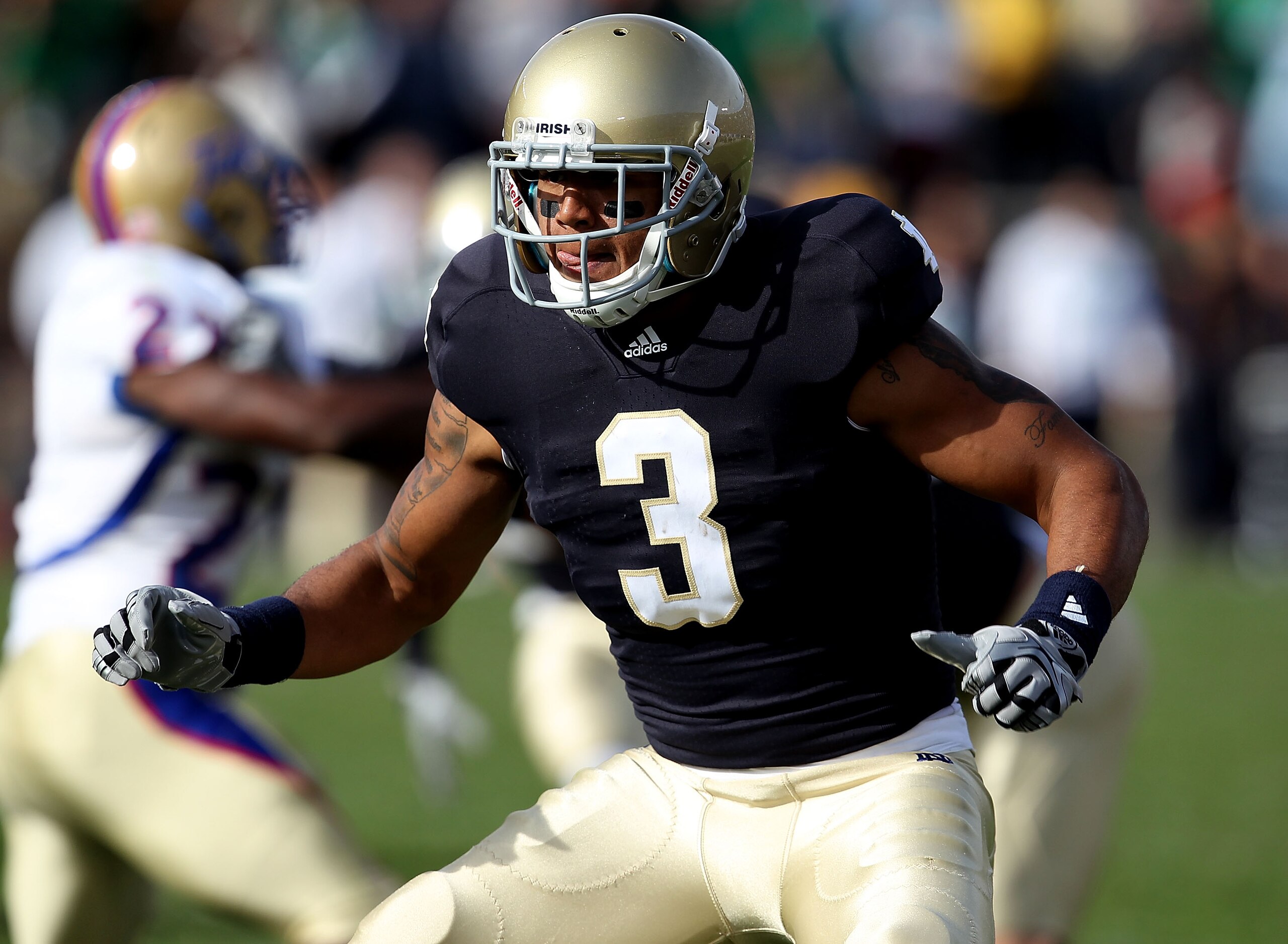 SOUTH BEND, IN - OCTOBER 30: Michael Floyd #3 of the Notre Dame Fighting Irish looks to block against the Tulsa Golden Hurricane at Notre Dame Stadium on October 30, 2010 in South Bend, Indiana. Tulsa defeated Notre Dame 28-27. (Photo by Jonathan Daniel/G SOUTH BEND, IN - OCTOBER 30: Michael Floyd #3 of the Notre Dame Fighting Irish looks to block against the Tulsa Golden Hurricane at Notre Dame Stadium on October 30, 2010 in South Bend, Indiana. Tulsa defeated Notre Dame 28-27. (Photo by Jonathan Daniel/G